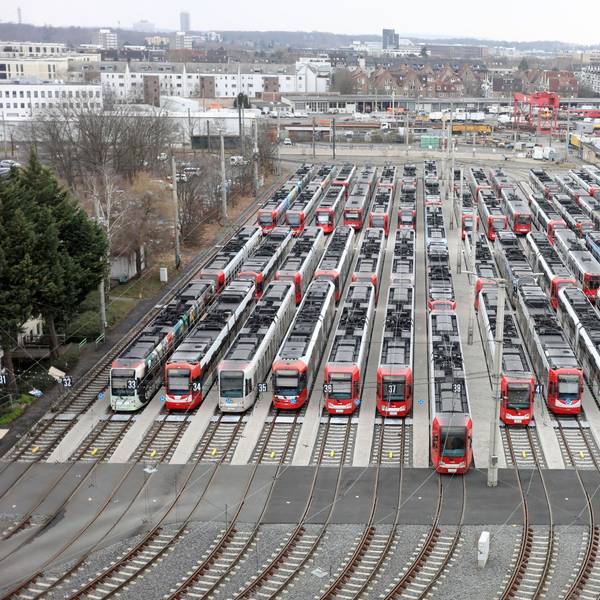 Das Straßenbahn-Depot der KVB an der Scheidweilerstraße in Köln-Braunsfeld