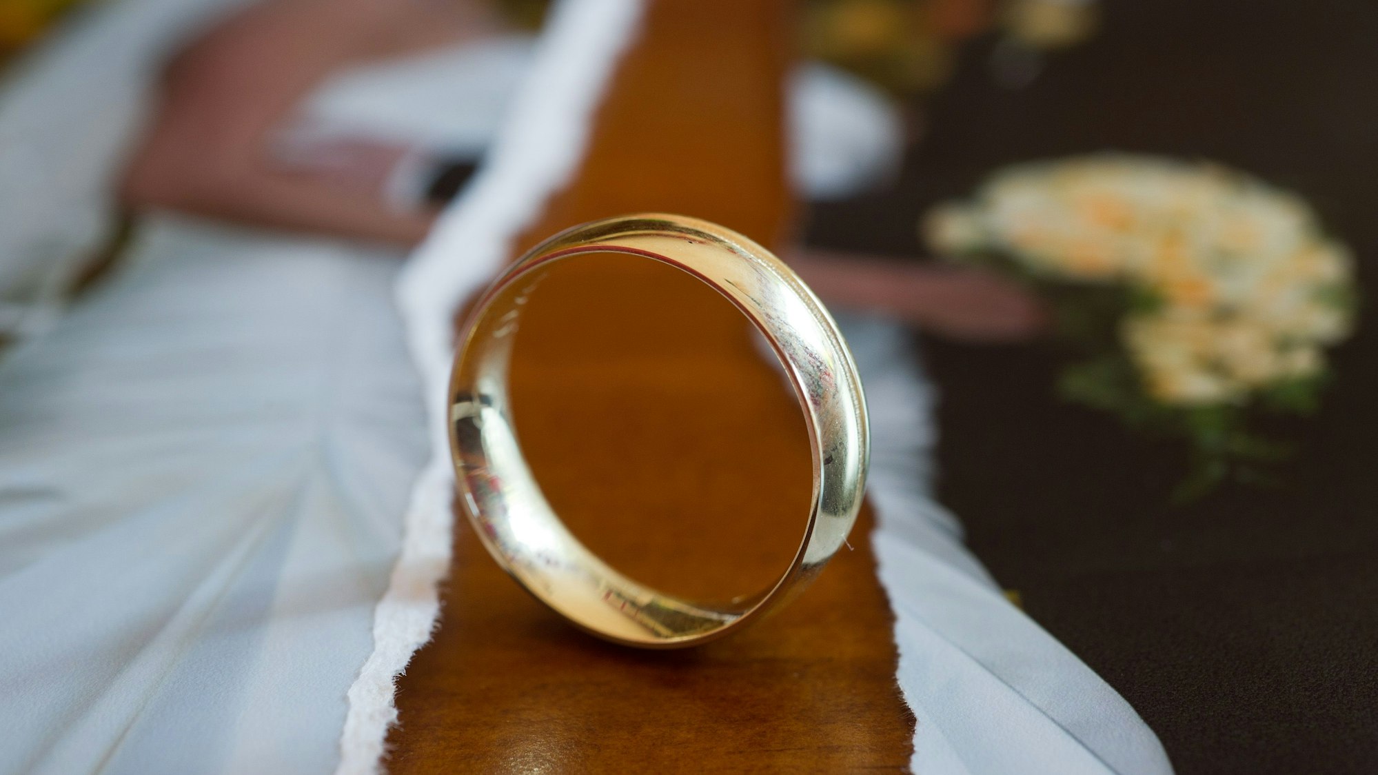 Eine Onlinerechtsanwaltskanzlei hat die Daten von 100 Standesämtern ausgewertet. (Symbolbild)