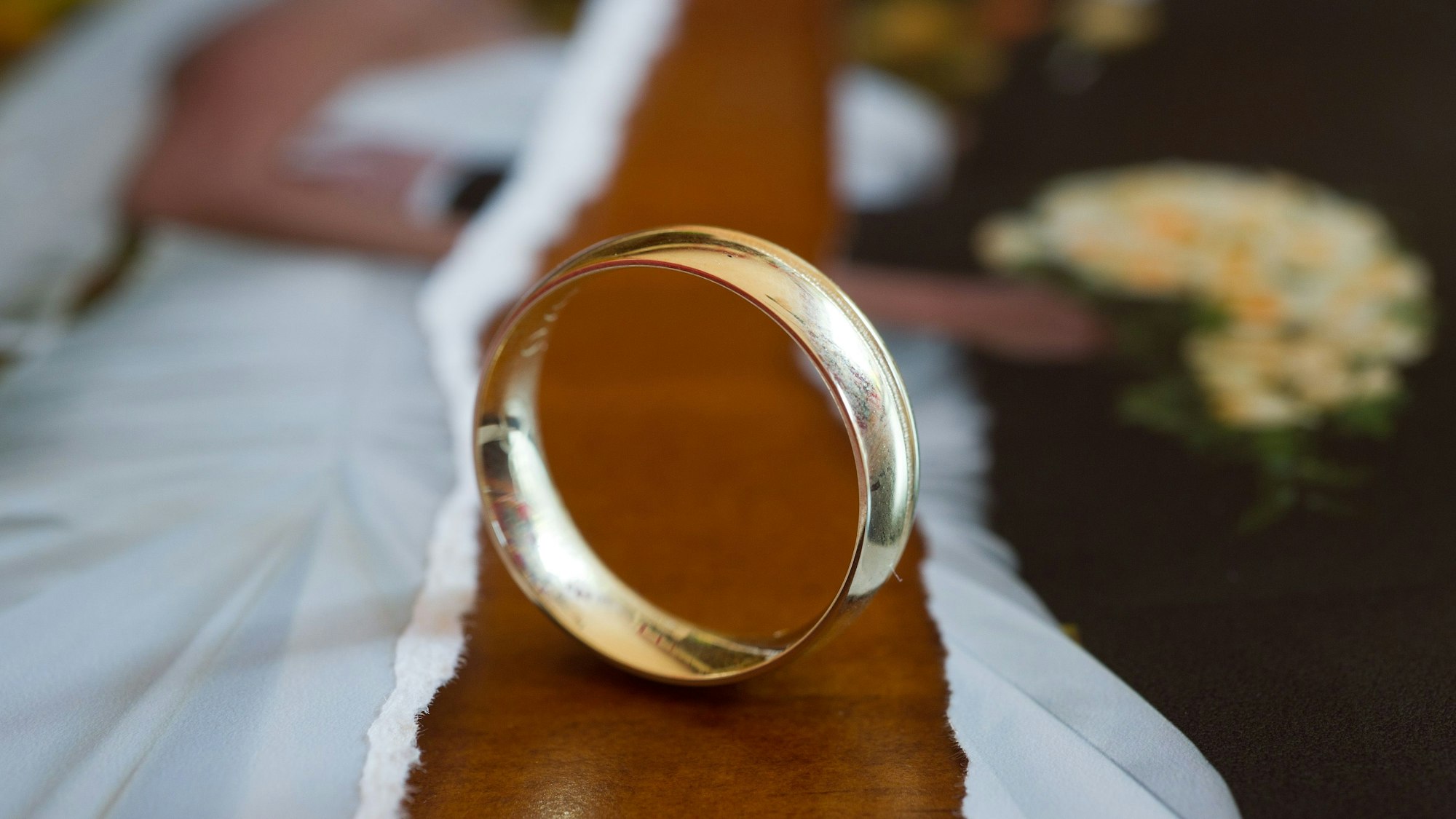 Eine Onlinerechtsanwaltskanzlei hat die Daten von 100 Standesämtern ausgewertet. (Symbolbild)