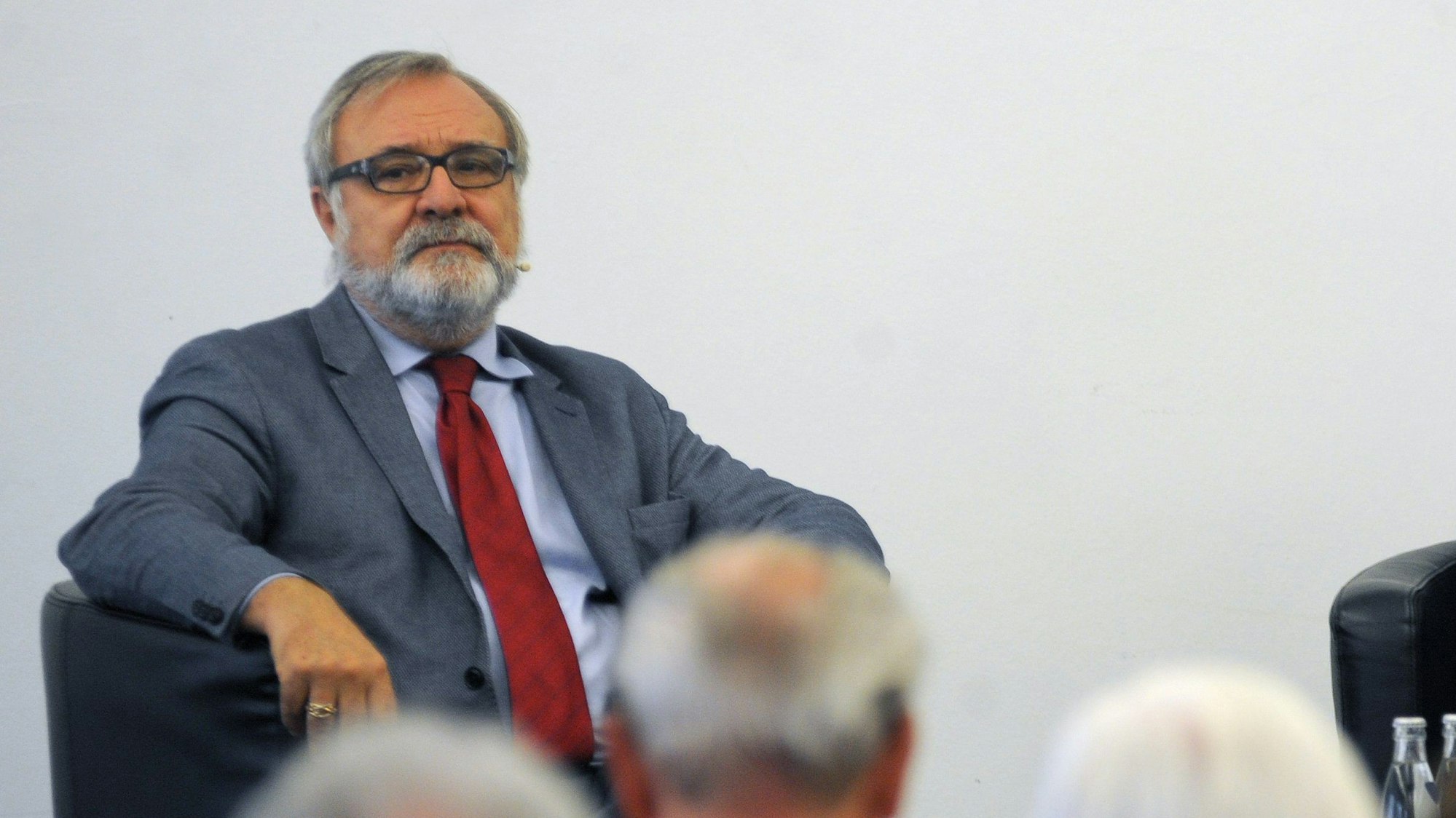 Joachim Frank (rechts) diskutiert mit dem Journalisten Marco Politi
Foto: Csaba Peter Rakoczy