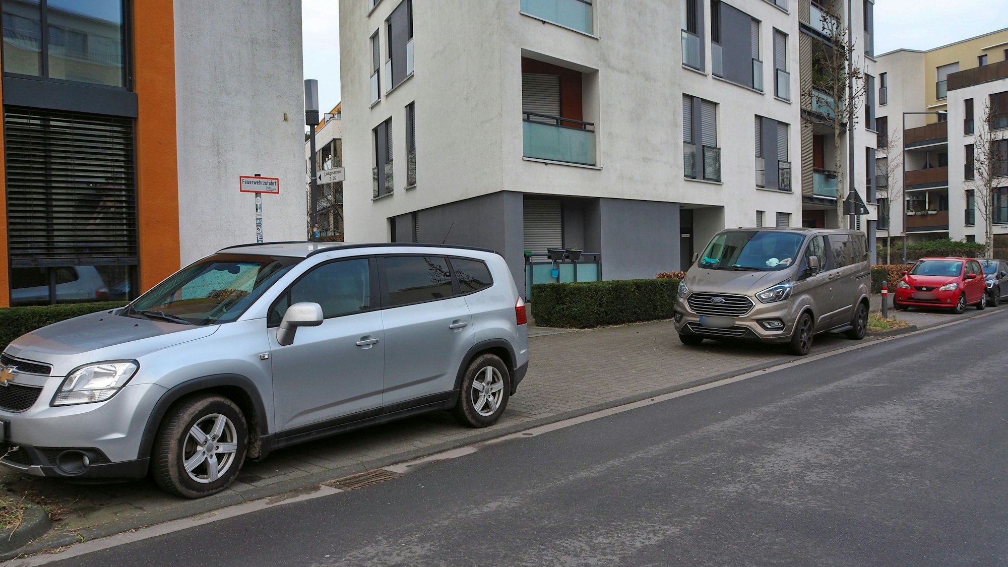 Parkende Autos