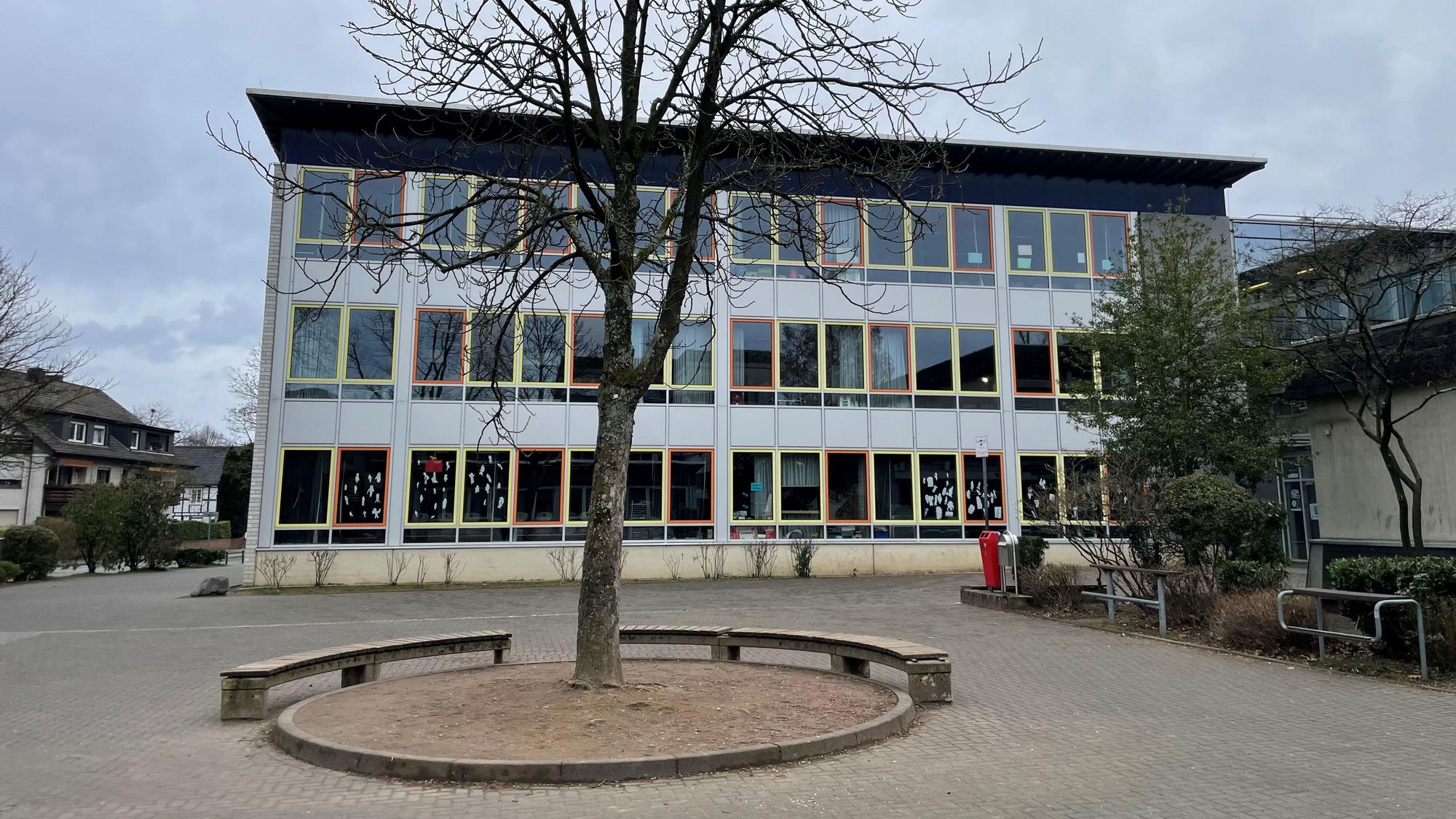 Die Sekundarschule Leichlingen muss neu gebaut werden.