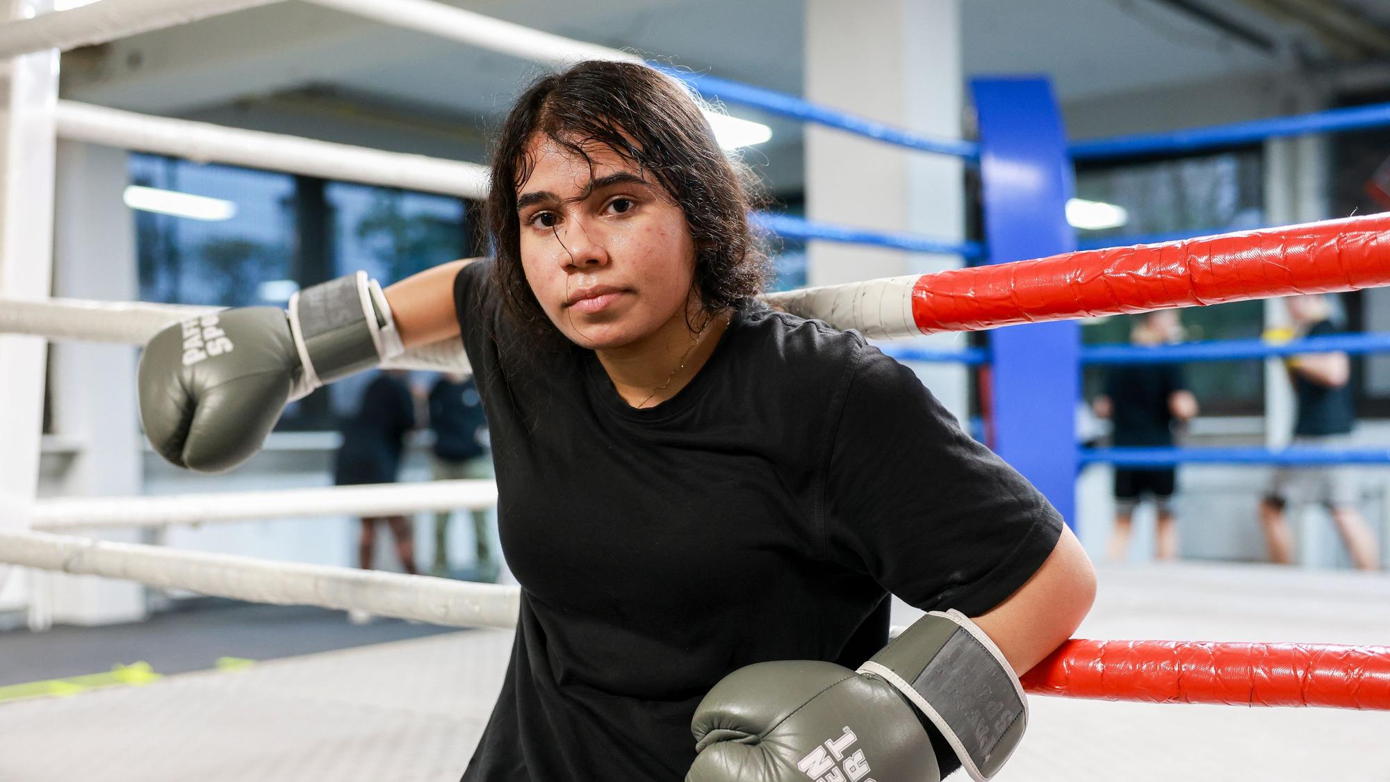 Shifa kommt seit zwei Jahren in den Boxclub von Topkaya – und hat große Ziele.