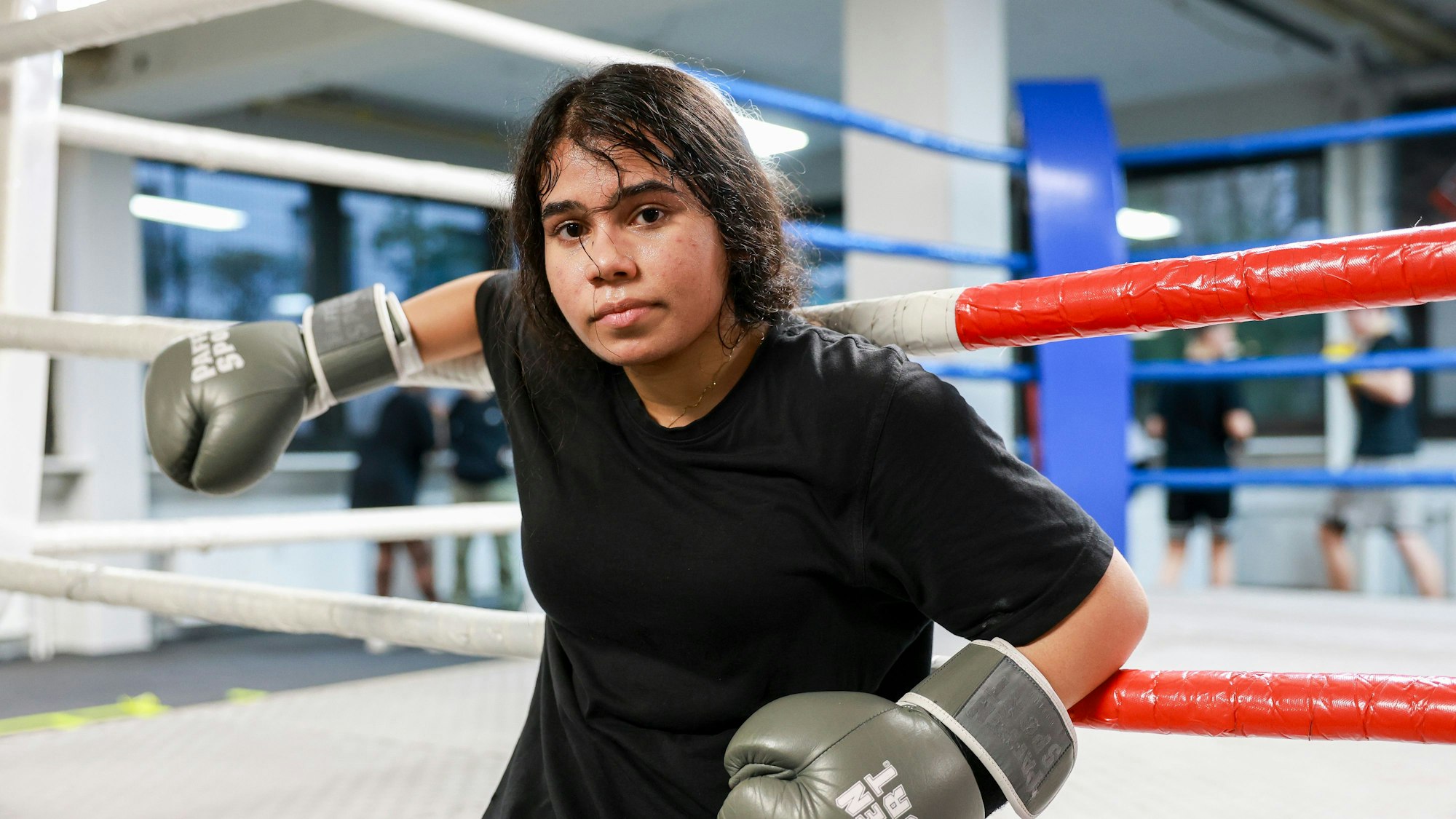 Shifa kommt seit zwei Jahren in den Boxclub von Topkaya – und hat große Ziele.