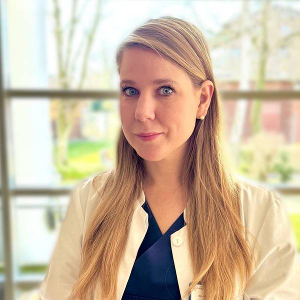 Zu sehen ist Dr. Kerstin Gretschko, die Leiterin der Zentralen Notaufnahme am Bergheimer Maria-Hilf-Krankenhaus wird.