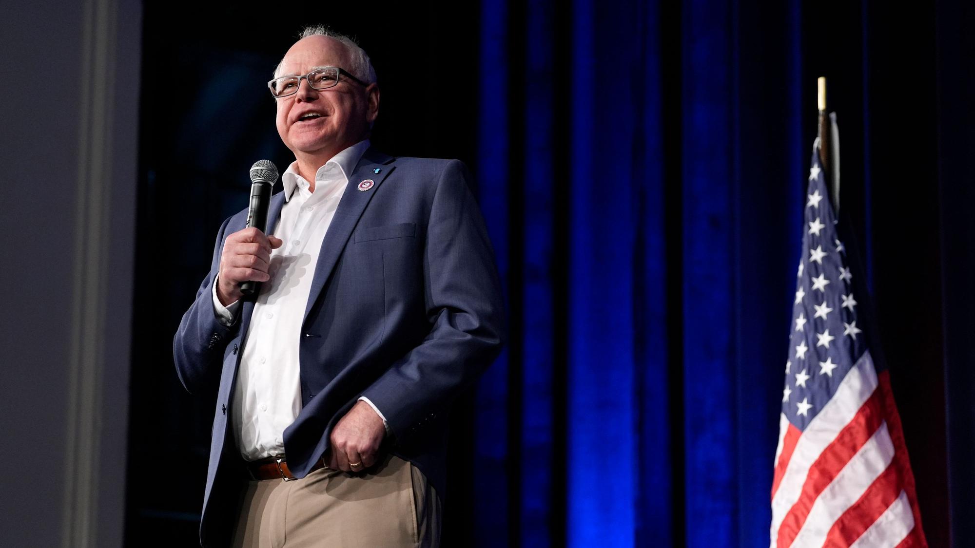 Tim Walz, Gouverneur von Minnesota, spricht bei einer Veranstaltung in Des Moines, Iowa. (Archivbild)