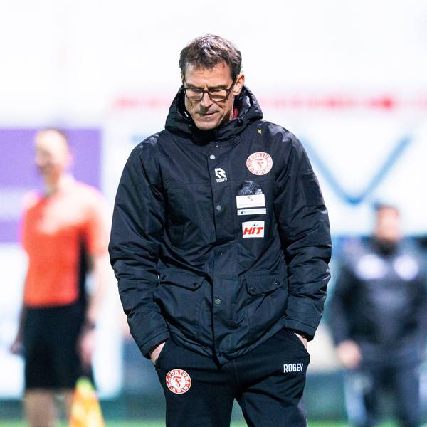 Fortuna-Trainer Matthias Mink im Spiel gegen den SV Rödinghausen