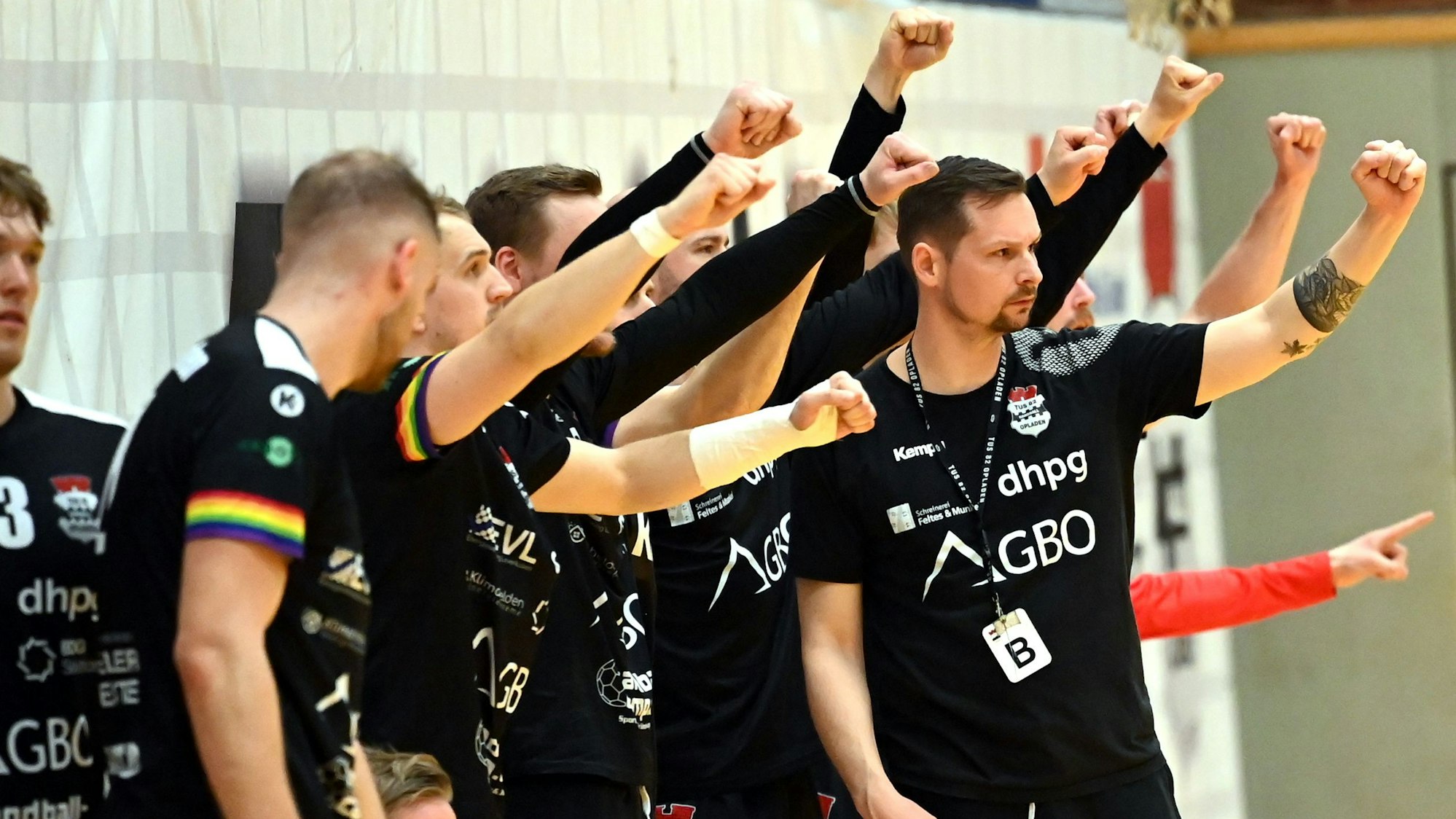 21.03.2025, Handball-Tus Opladen-Bergische Panther
rechts: TR: Stefan Scharfenberg (Opladen)
Foto: Uli Herhaus