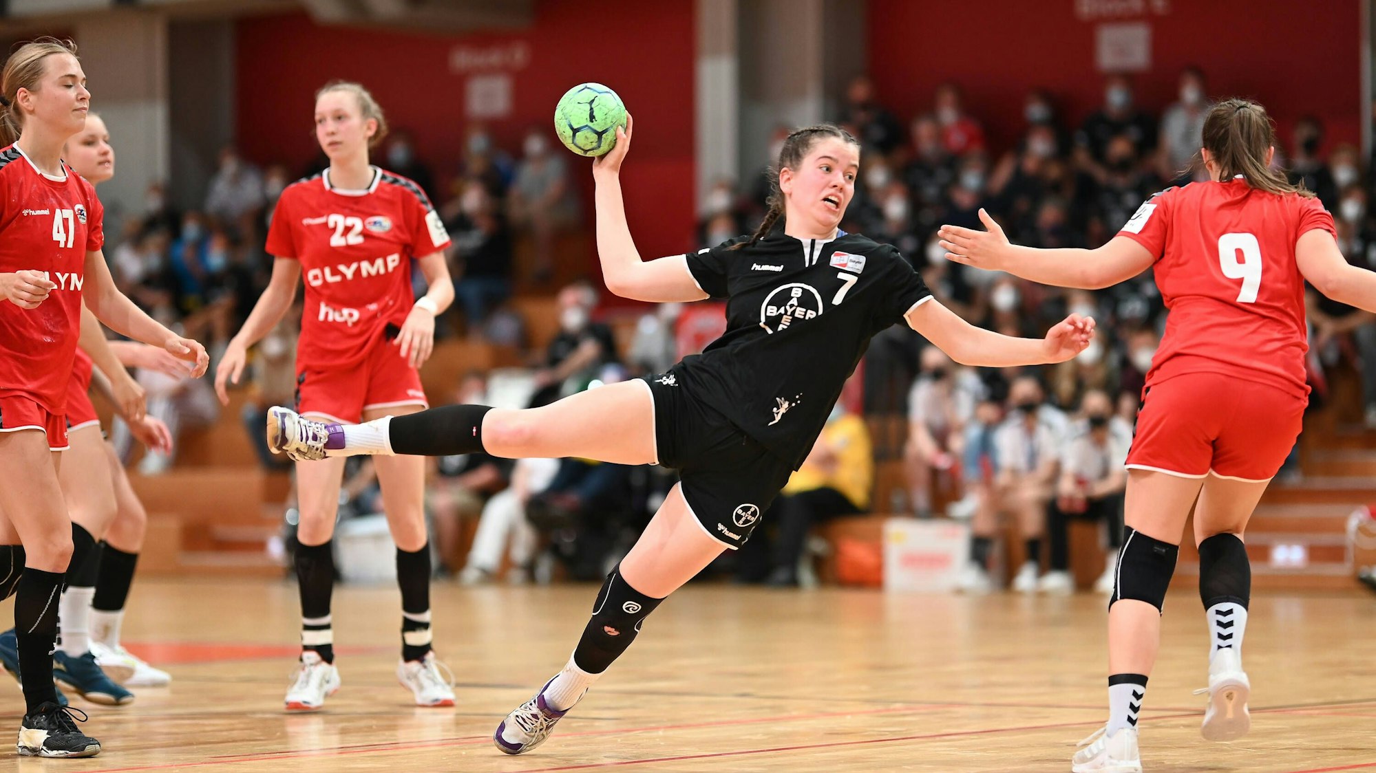 Handball I Final 4 DM I TSV Bayer 04 Leverkusen - SG BBM Bietigheim I 05.06.2021 Wurf durch Lea Flohr 7, TSV Bayer Leverkusen *** Handball I Final 4 DM I TSV Bayer 04 Leverkusen SG BBM Bietigheim I 05 06 2021 Throw by Lea Flohr 7, TSV Bayer Leverkusen Copyright: xBEAUTIFULxSPORTS/Schlikisx