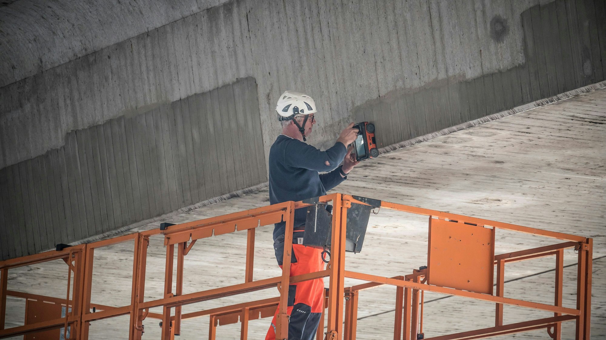 Die Untersuchung des Betons der Stelze geht weiter. (Archivfoto)