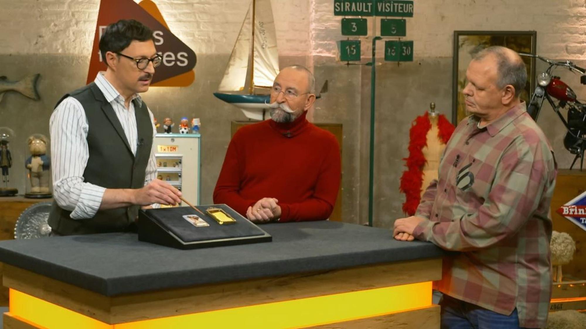 Frank Hilger (v.r.) mit Horst Lichter und Experte Colmar Schulte-Goltz bei „Bares für Rares“.