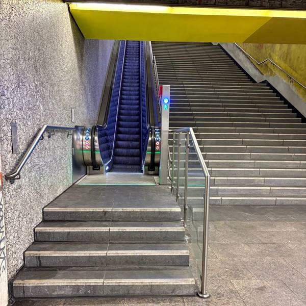 Die Rolltreppe am Ausstieg Appellhofplatz/Zeughaus der Linie 5.
