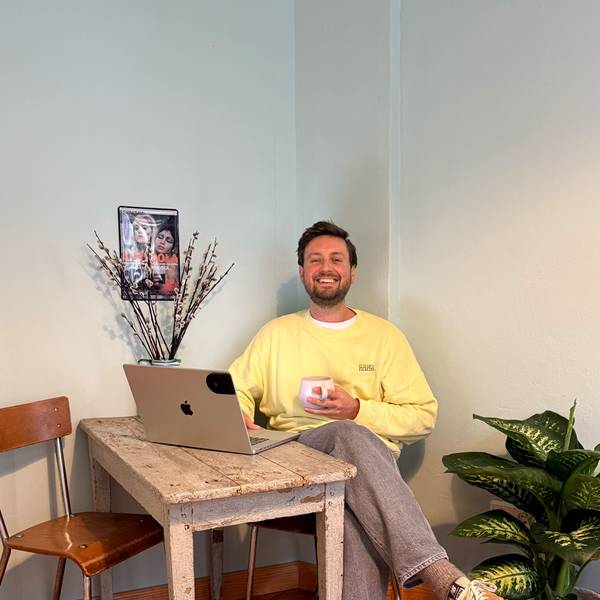Ben Christensen arbeitet seit 2018 „remote“ und wurde zuletzt immer häufiger mit einem Laptop-Verbot in Cafés konfrontiert,
