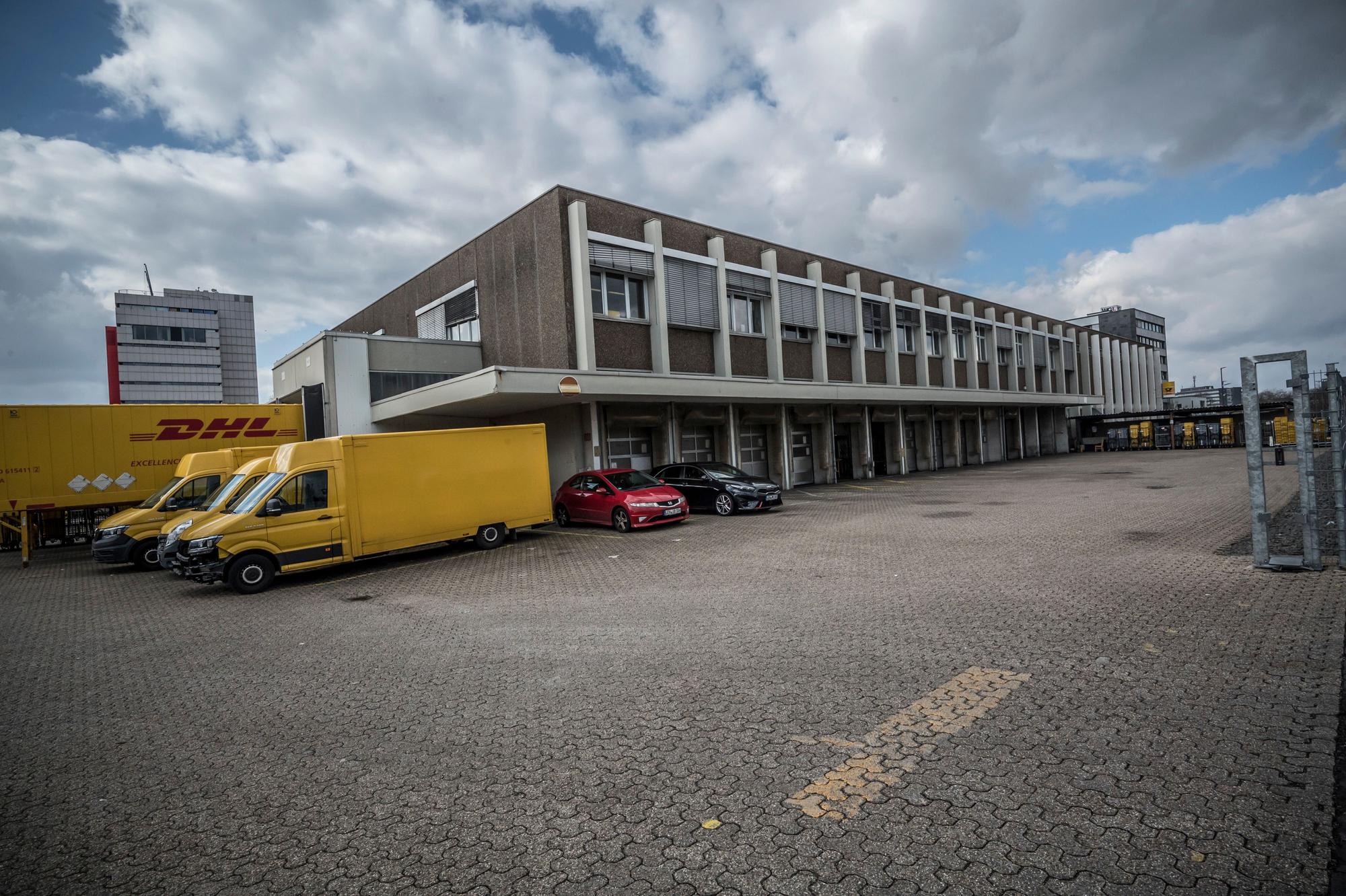 Das Verteilzentrum an der Heinrich-von-Stephan-Straße in Wiesdorf.