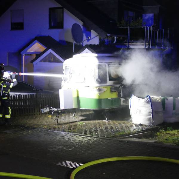 Der Brandstifter, der im März eine Spur der Verwüstung durch Hennef gezogen hat, wurde jetzt vor dem Siegburger Schöffengericht verurteilt.