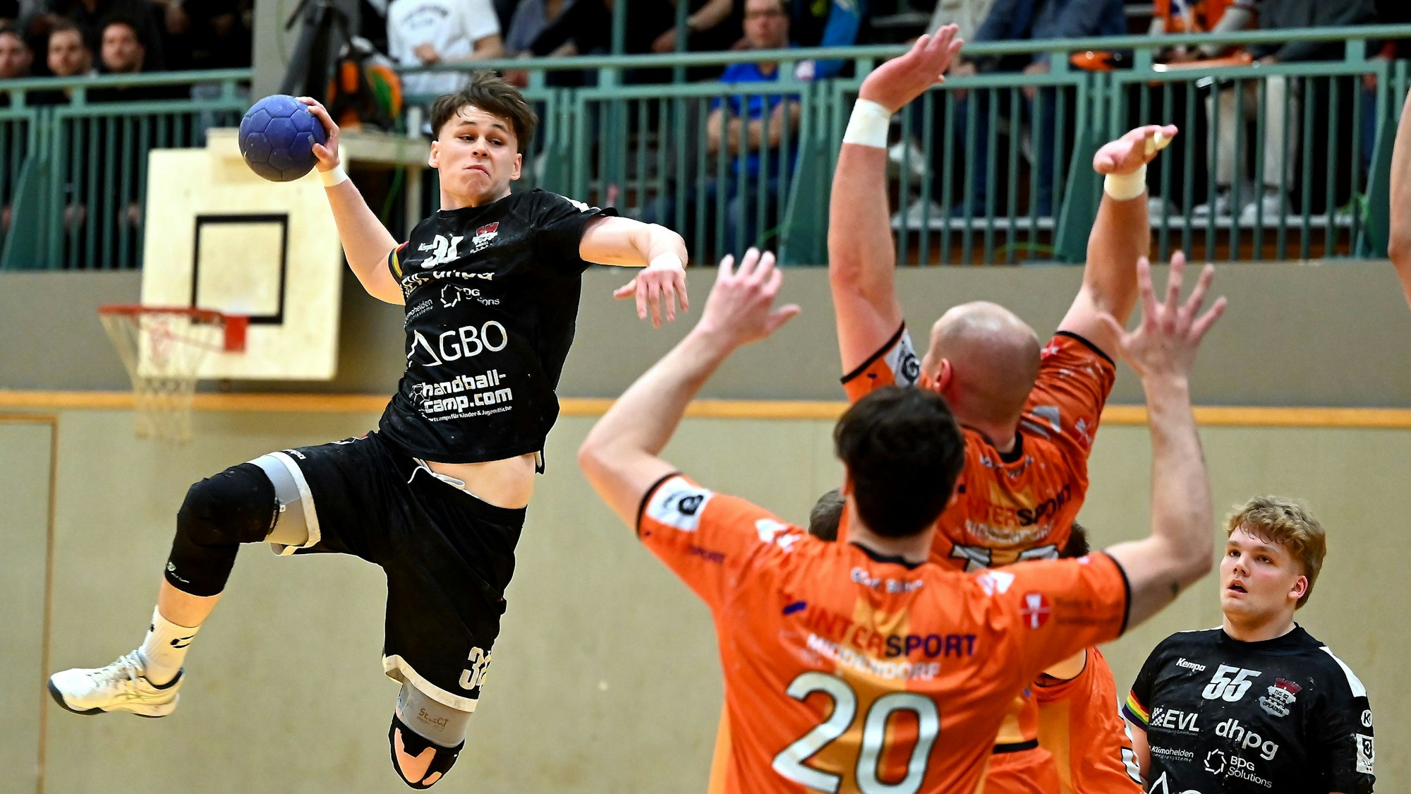 21.03.2025, Handball-Tus Opladen-Bergische Panther
links: Maximilian Schmidt (Opladen)
Foto: Uli Herhaus