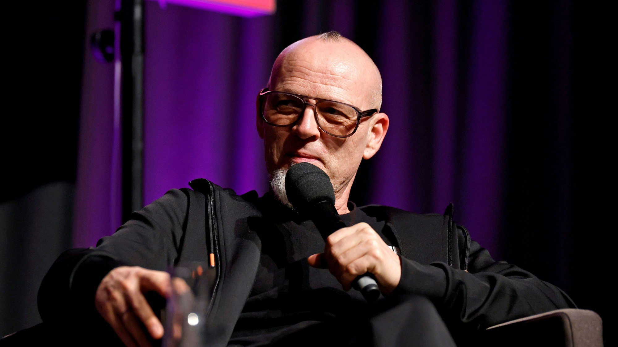 Rapper Thomas D auf der Lit.Cologne 2025.