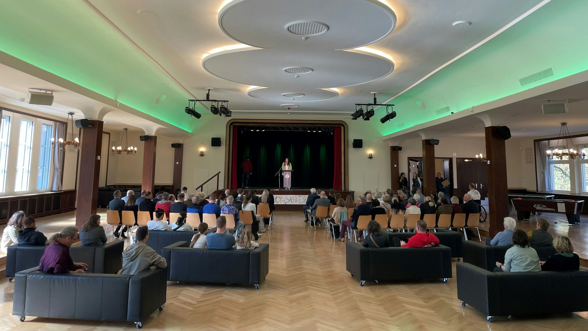 Im großen Saal sollen demnächst auch wieder Karnevalsveranstaltungen stattfinden.