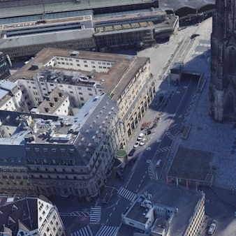 Der am meisten genutzte Weg über die Domplatte soll laut Plänen der Stadt für mehr als ein Jahr gesperrt werden.