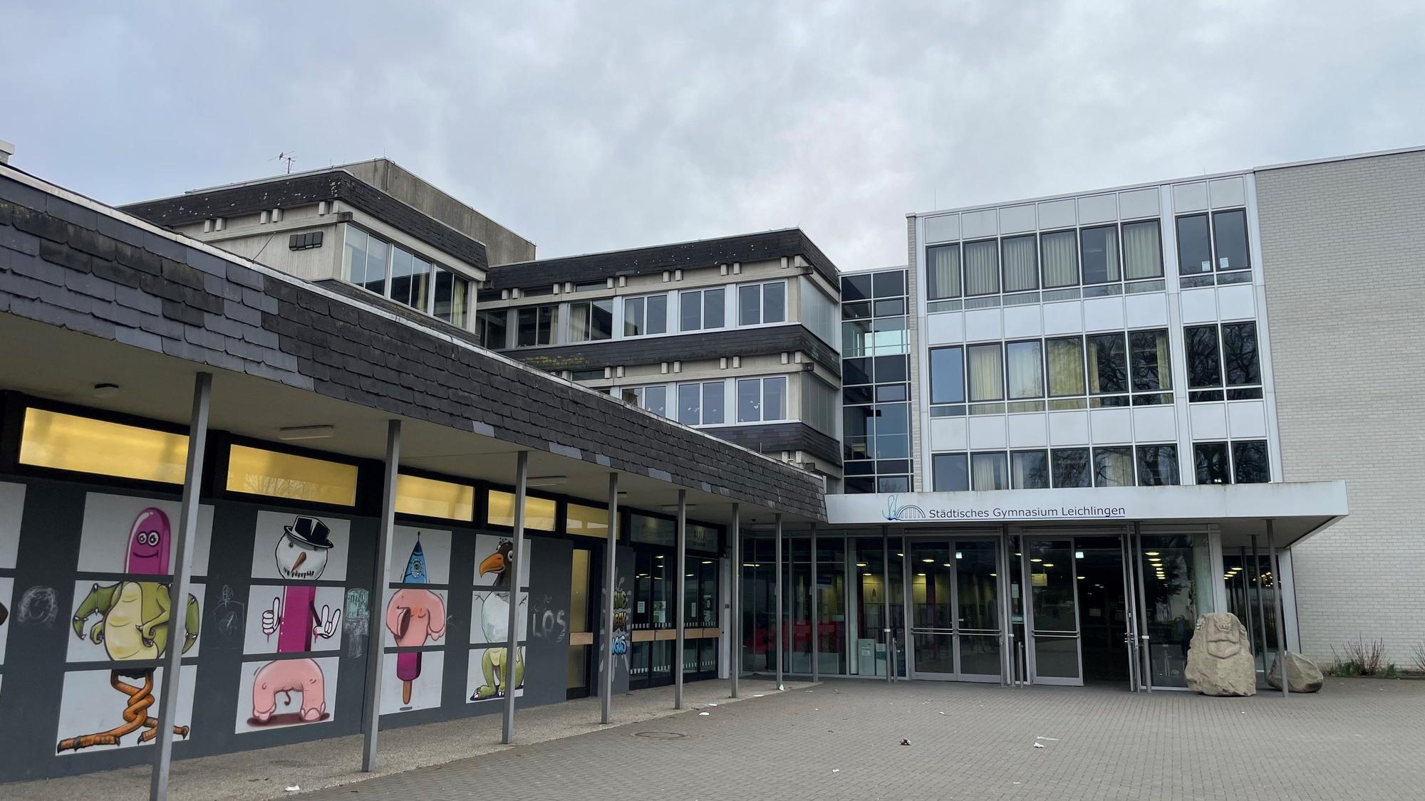 Ein Übergangsgebäude soll die Oberstufe während der Bau- und Sanierungsarbeiten am Schulzentrum aufnehmen.
