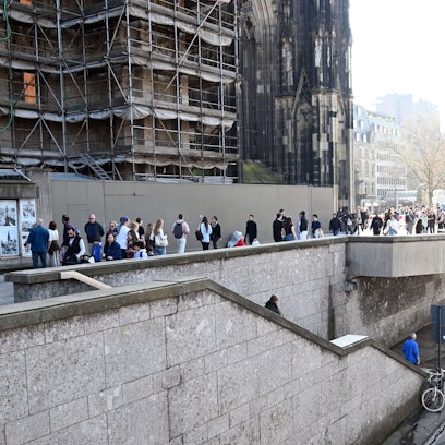 Bald ist es für längere Zeit nicht mehr möglich, diesen Weg über die Domplatte zu gehen.