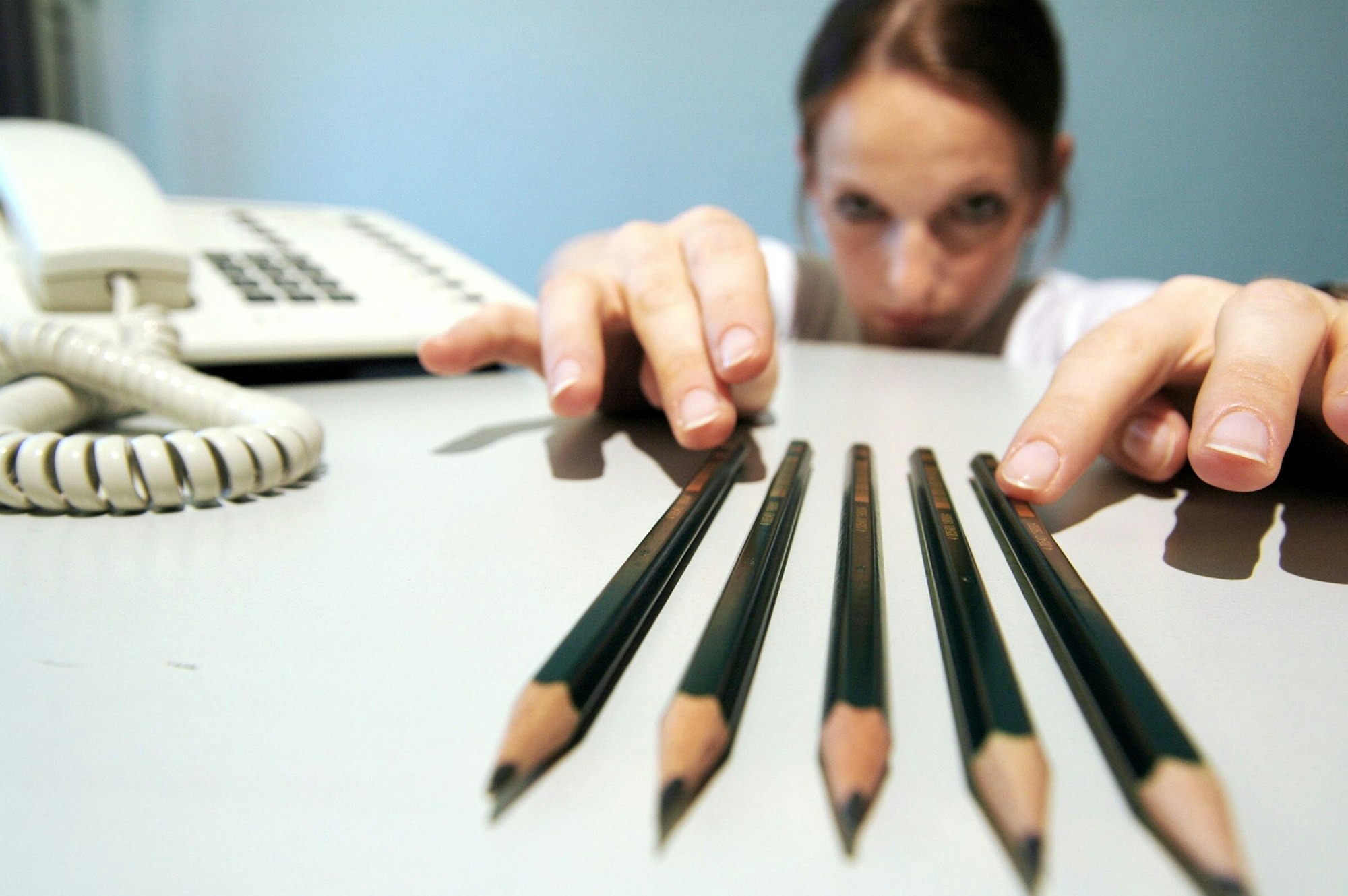 Wenn neben dem Ausrichten der Bleistifte auf dem Schreibtisch kaum mehr Zeit zum Arbeiten bleibt, ist das keine lustige Marotte mehr.
