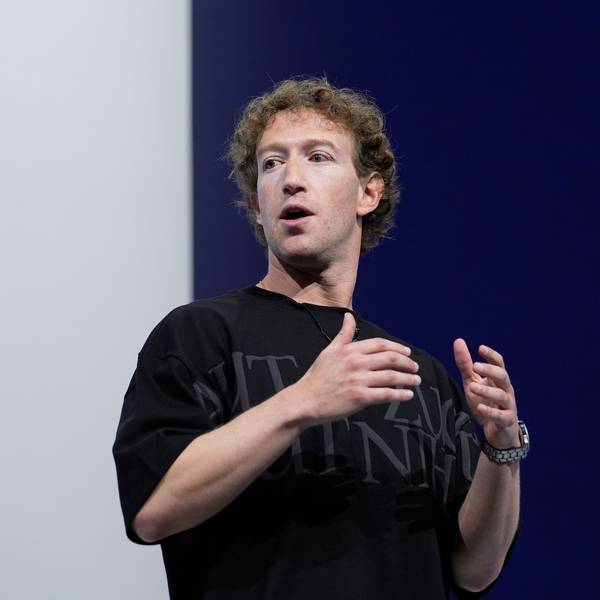 Meta-CEO Mark Zuckerberg spricht bei einer Veranstaltung.