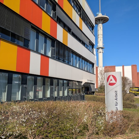 Das Gebäude der Agentur für Arbeit in Leverkusen
