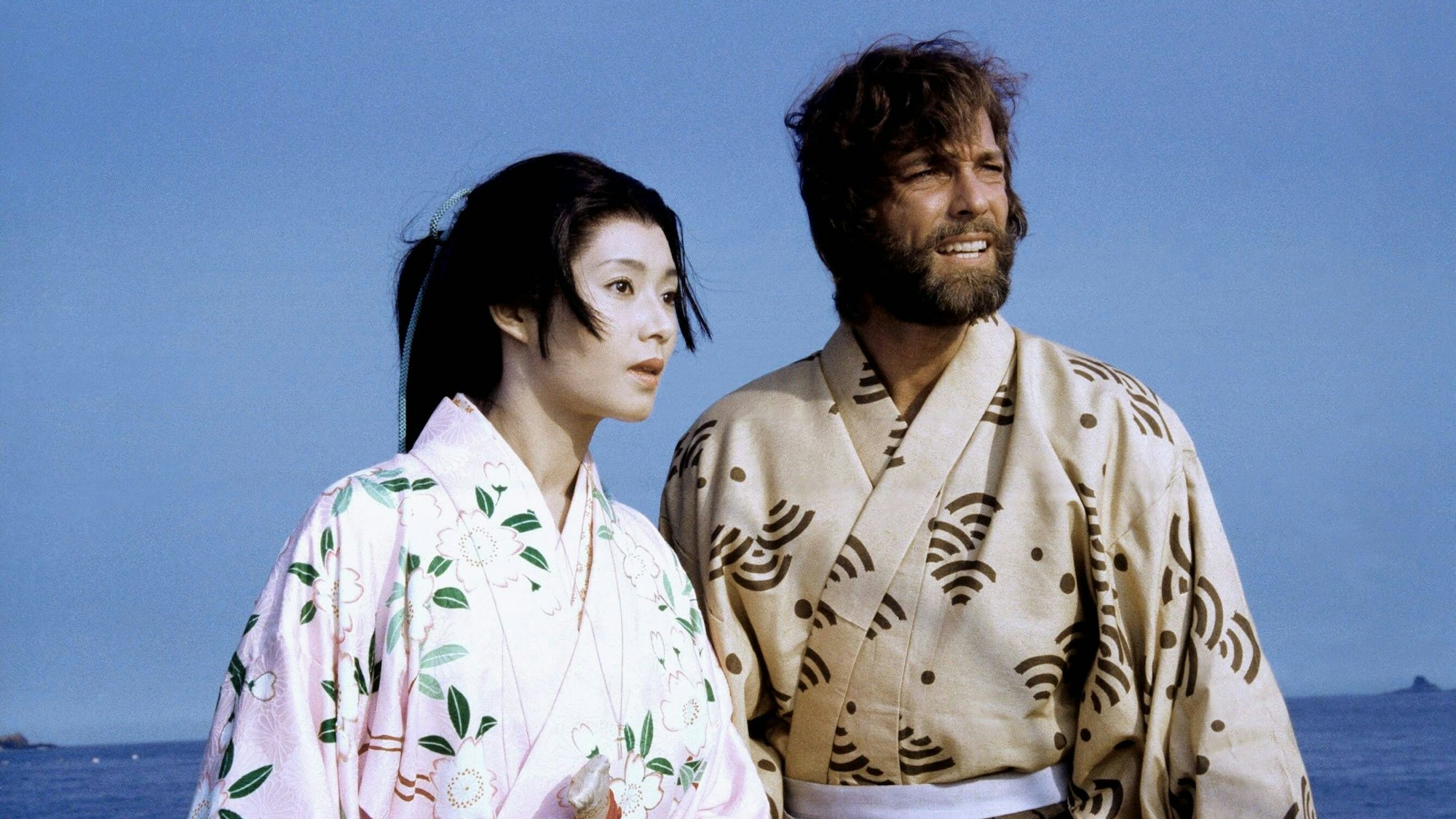 Richard Chamberlain neben Yoko Shimada im Fernsehklassiker „Shogun“.