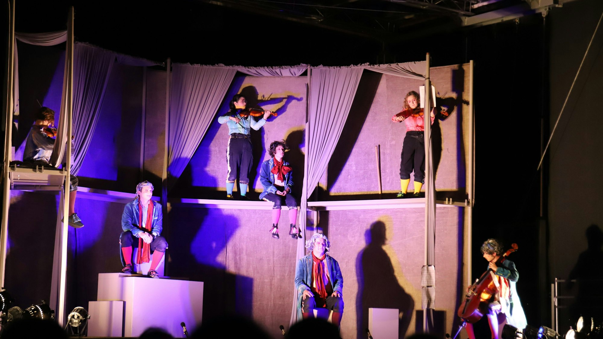 NN Theater mit dem Beethoven-Stück "Ta ta ta taaa" im Klostergarten der Steyler (Symbolbild)