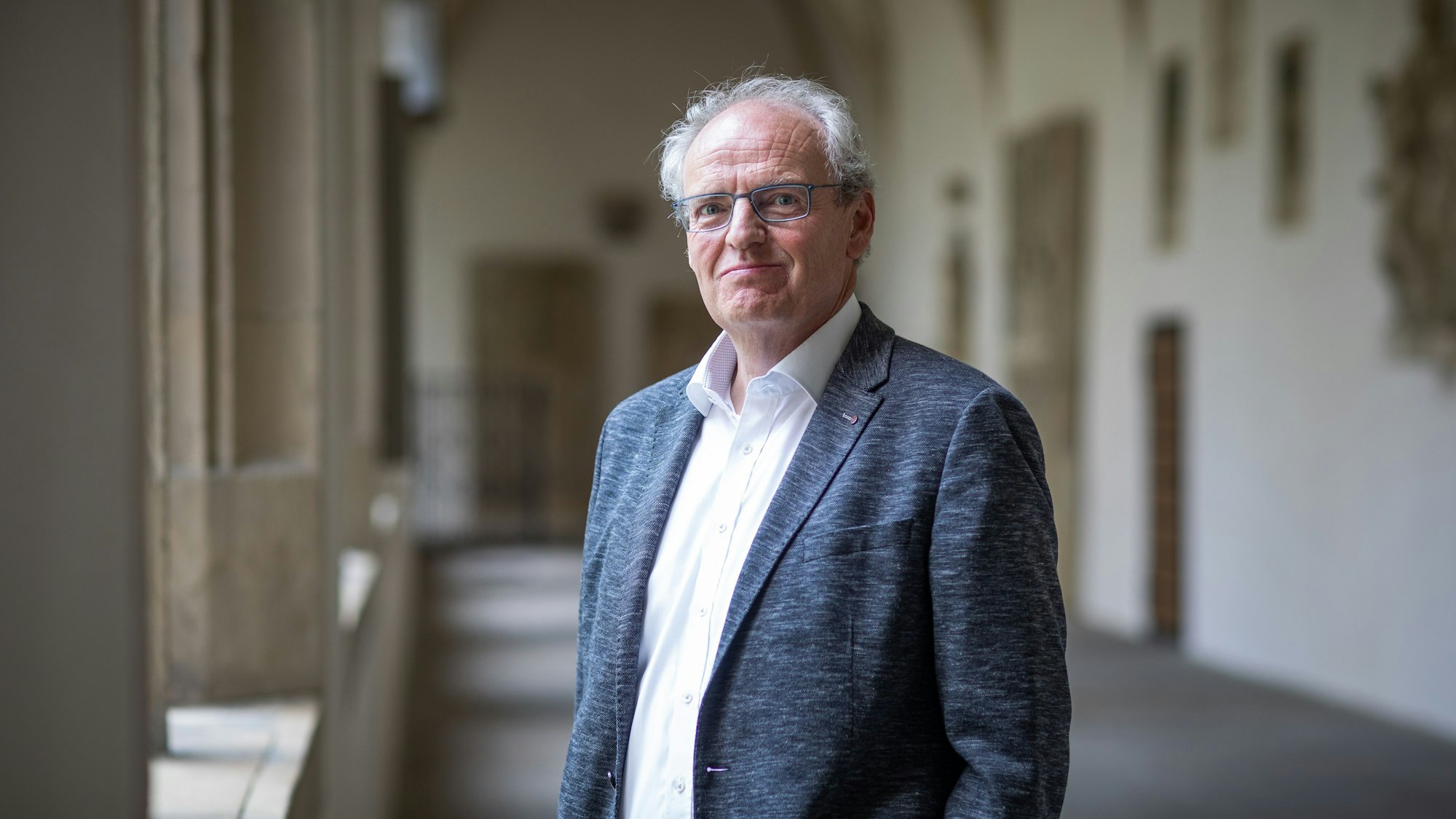 Das Bild zeigt Professor Dr. Hubert Wolf, Kirchenhistoriker an der Uni Münster Foto: Catrin Moritz