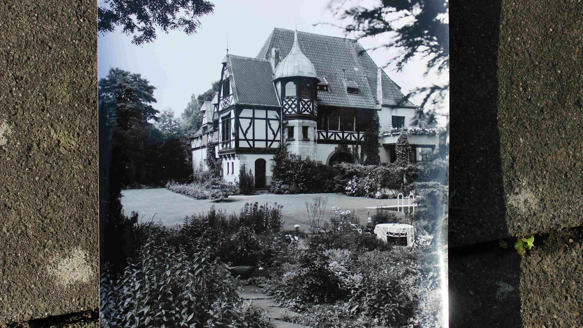 Das Kutscherhaus an der Lothringer Straße vor den Beschädigungen im Zweiten Weltkrieg.