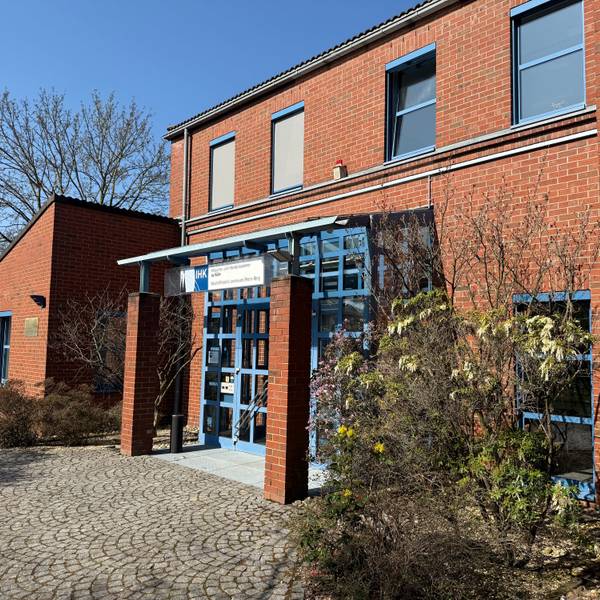 Die IHK-Zweigstelle an der Schusterinsel in Opladen