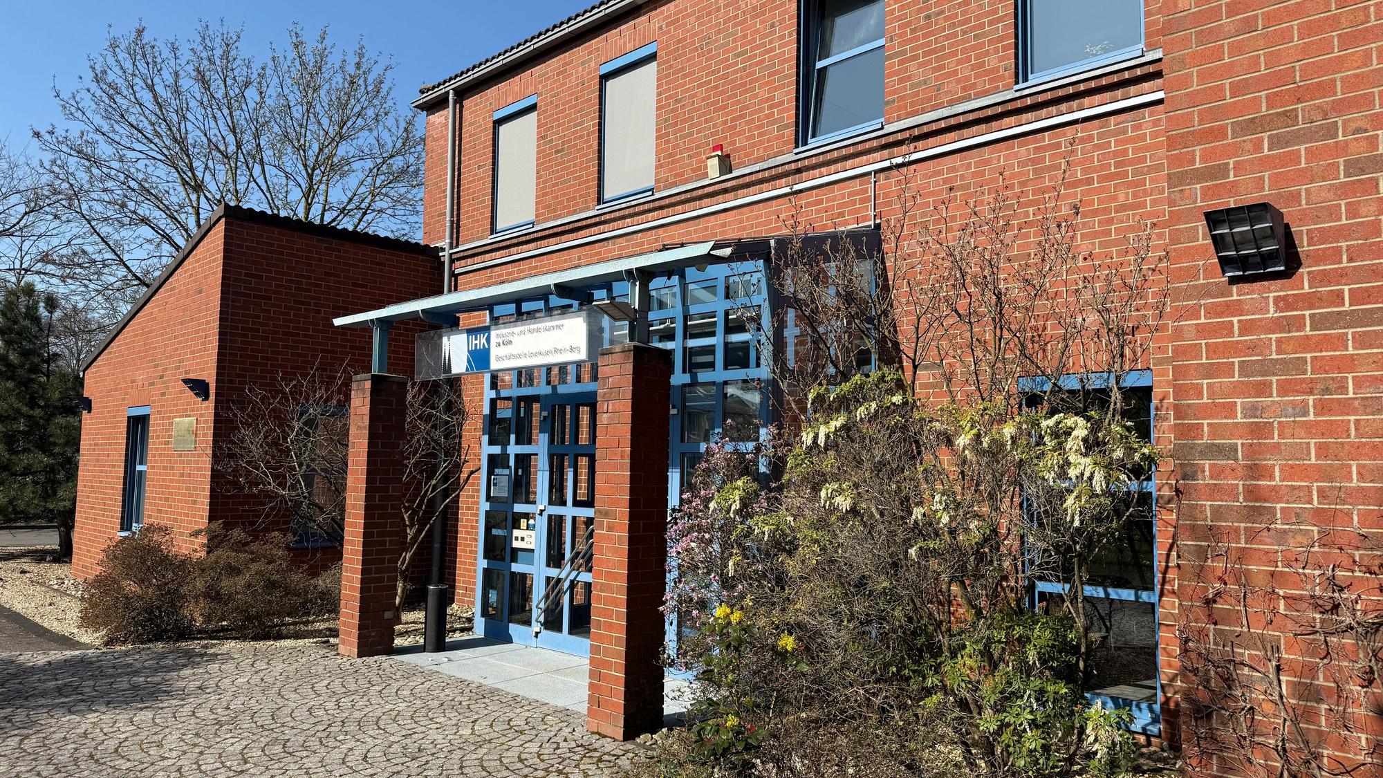 Die IHK-Zweigstelle an der Schusterinsel in Opladen