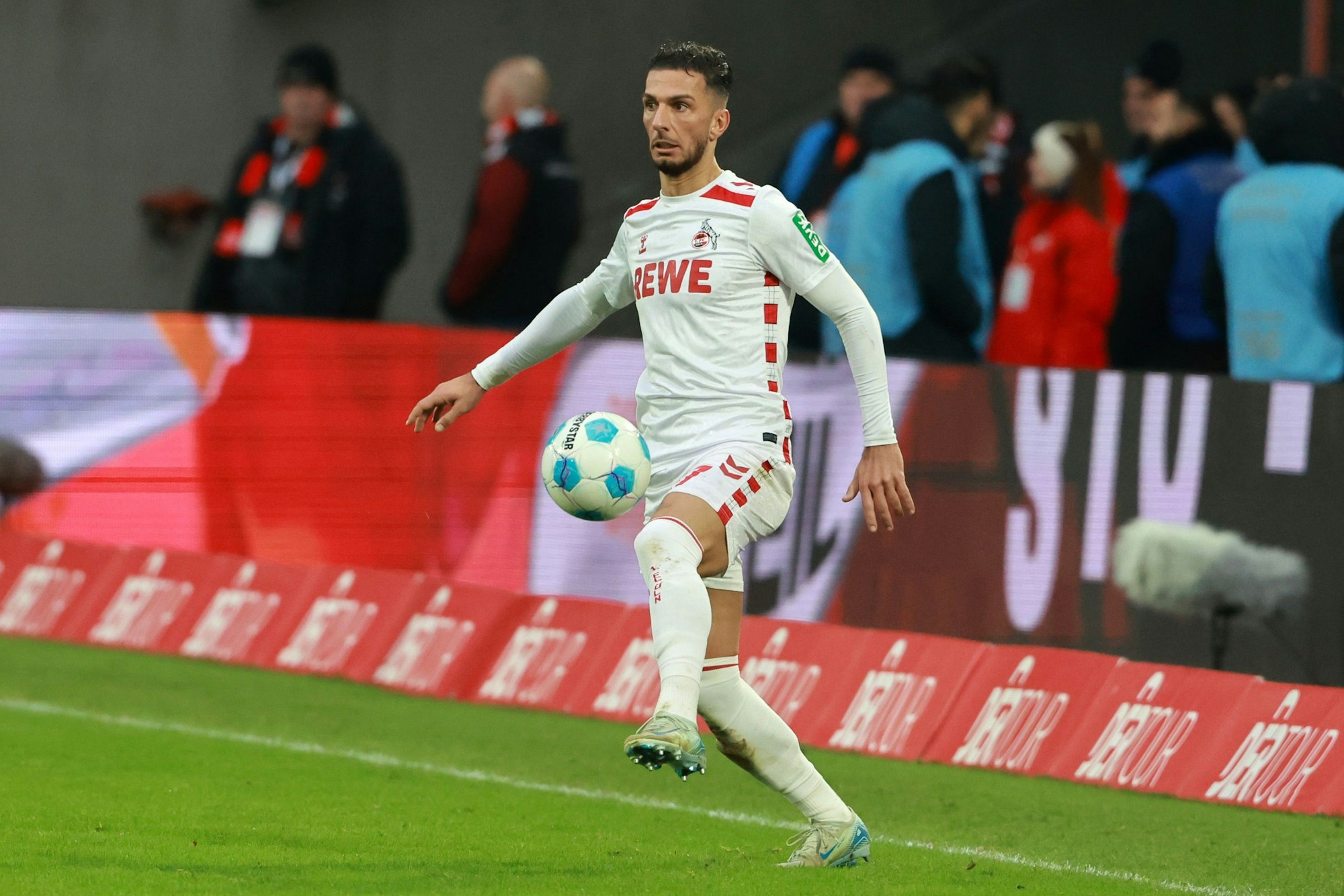 1. FC Köln vs. 1. FC Nürnberg, 16. Spieltag, 15.12.2024, 13.30 Uhr, Leart Pacarada (1. FC Köln), Bild: Herbert Bucco