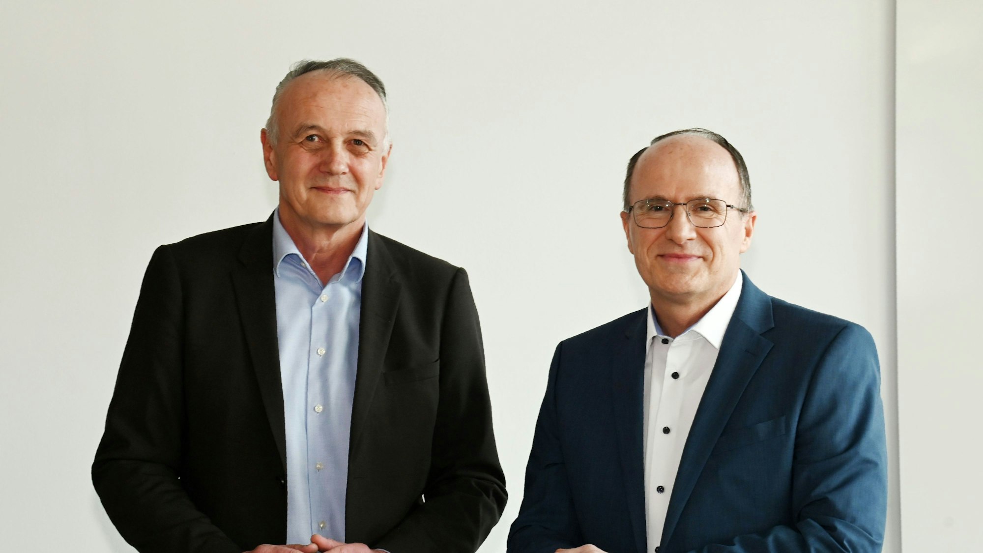 10.03.2025 Köln. Wir müssen streiten über Thema Wohnungsnot, mit Thomas Tewes (Brille) und Hans Jörg Depel. Foto: Alexander Schwaiger