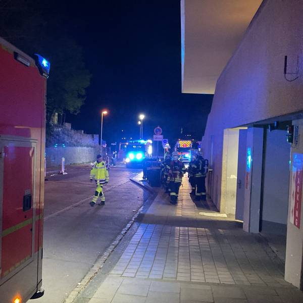 Einsatzkräfte der FRW1, FRW2 und LE11 im Einsatz