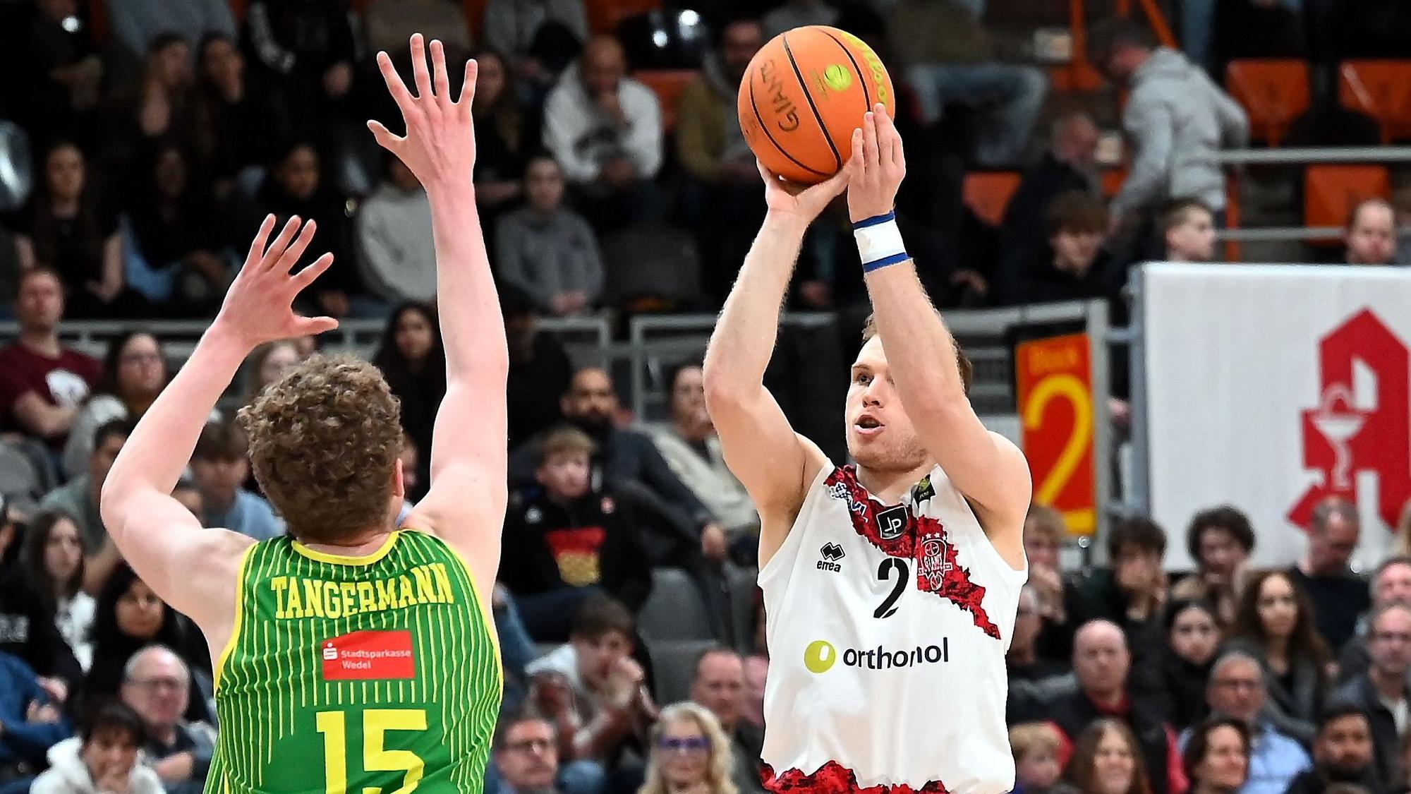 30.03.2025, Basketball-Bayer Giants Leverkusen-Wedel
Viktor Ziring (Bayer)
Foto: Uli Herhaus