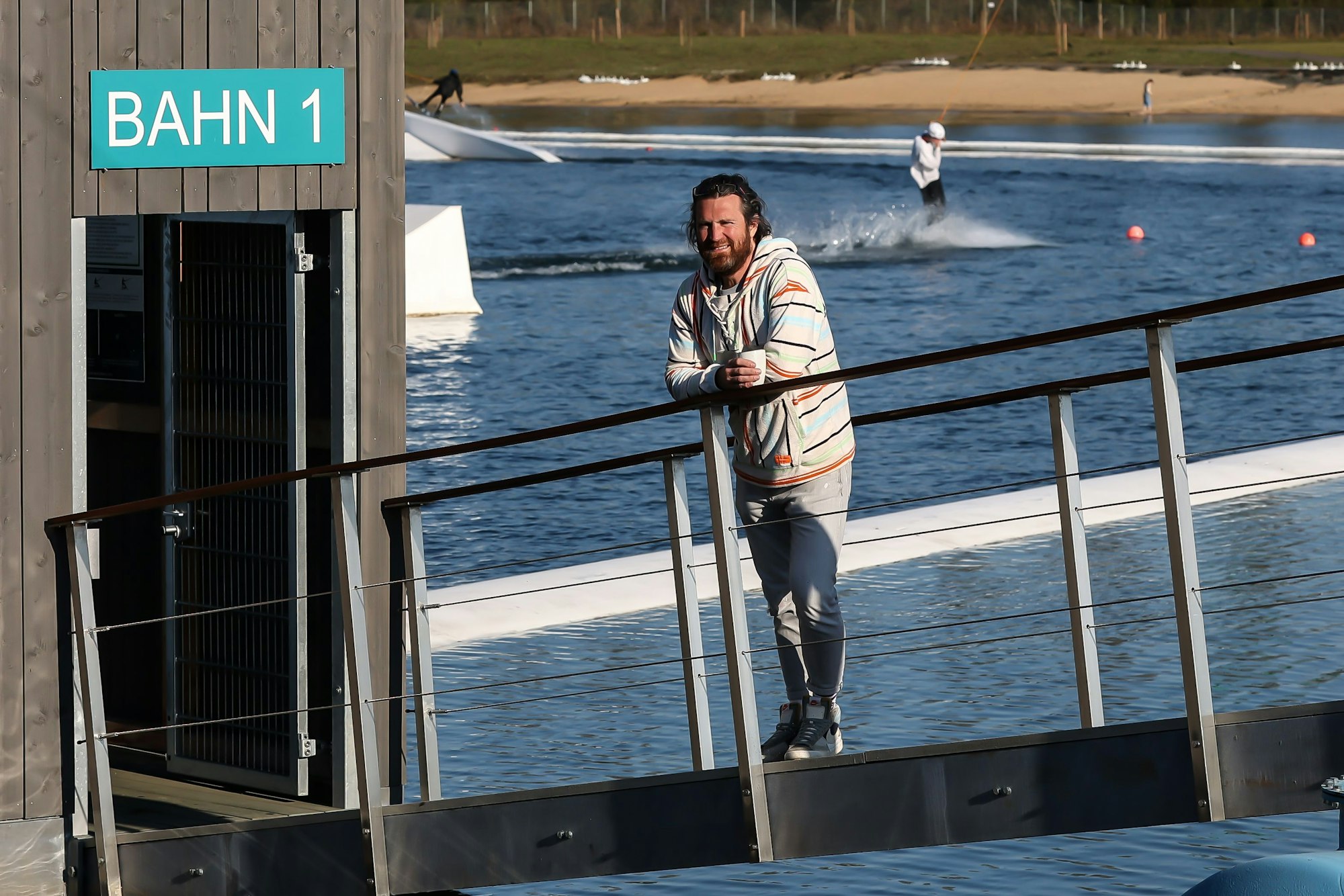 André van den Höövel ist Gründer und Geschäftsführer des Wakeclub Cologne.
