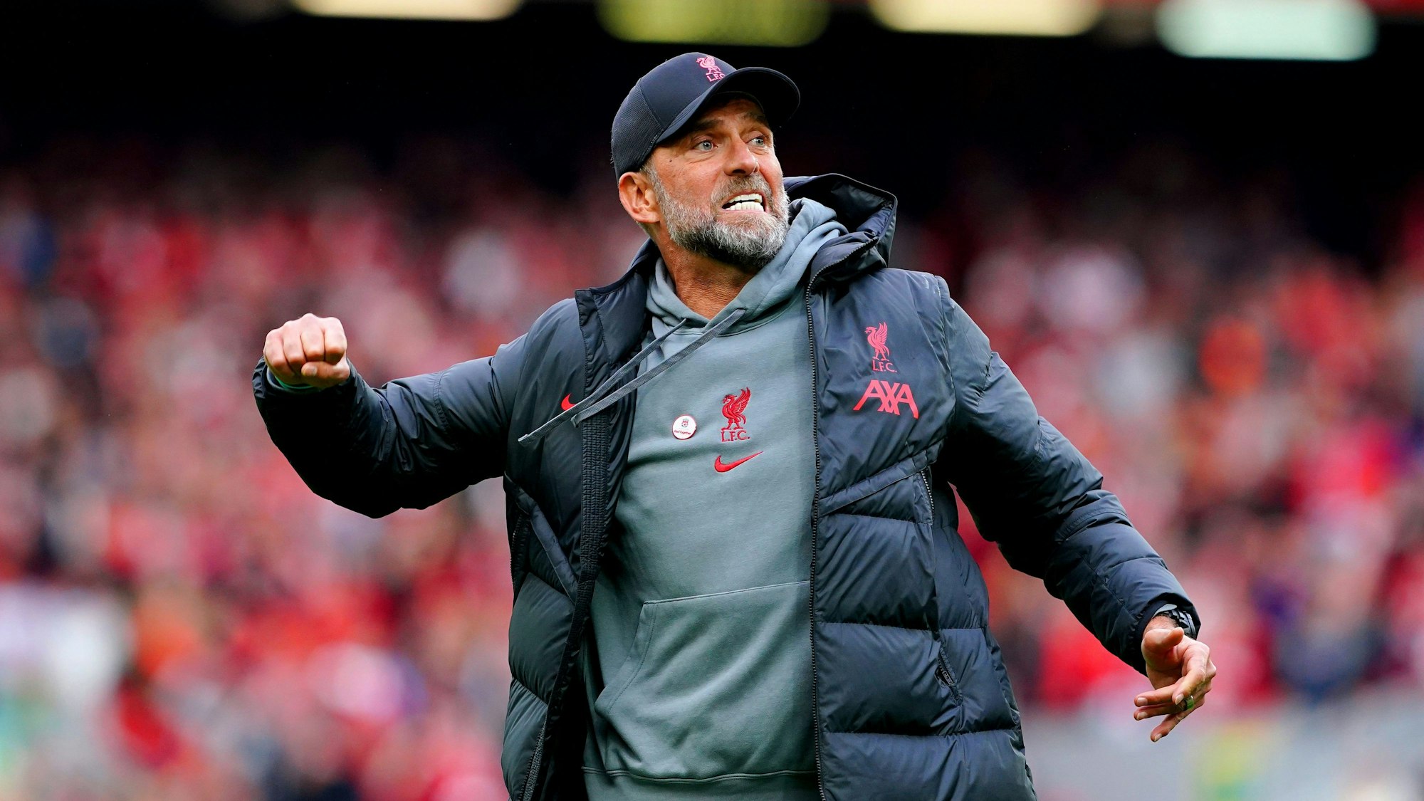 Stets emotional als Coach des FC Liverpool: Mit welchen Reaktionen Jürgen Klopp das Pokalhalbfinale von RB Leipzig auf der Tribüne verfolgte, war am Mittwochabend für viele Fußball-Fans verwunderlich.