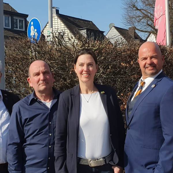Team Kommunalwahlkampf um Valeska Hansen, FDP leverkusen