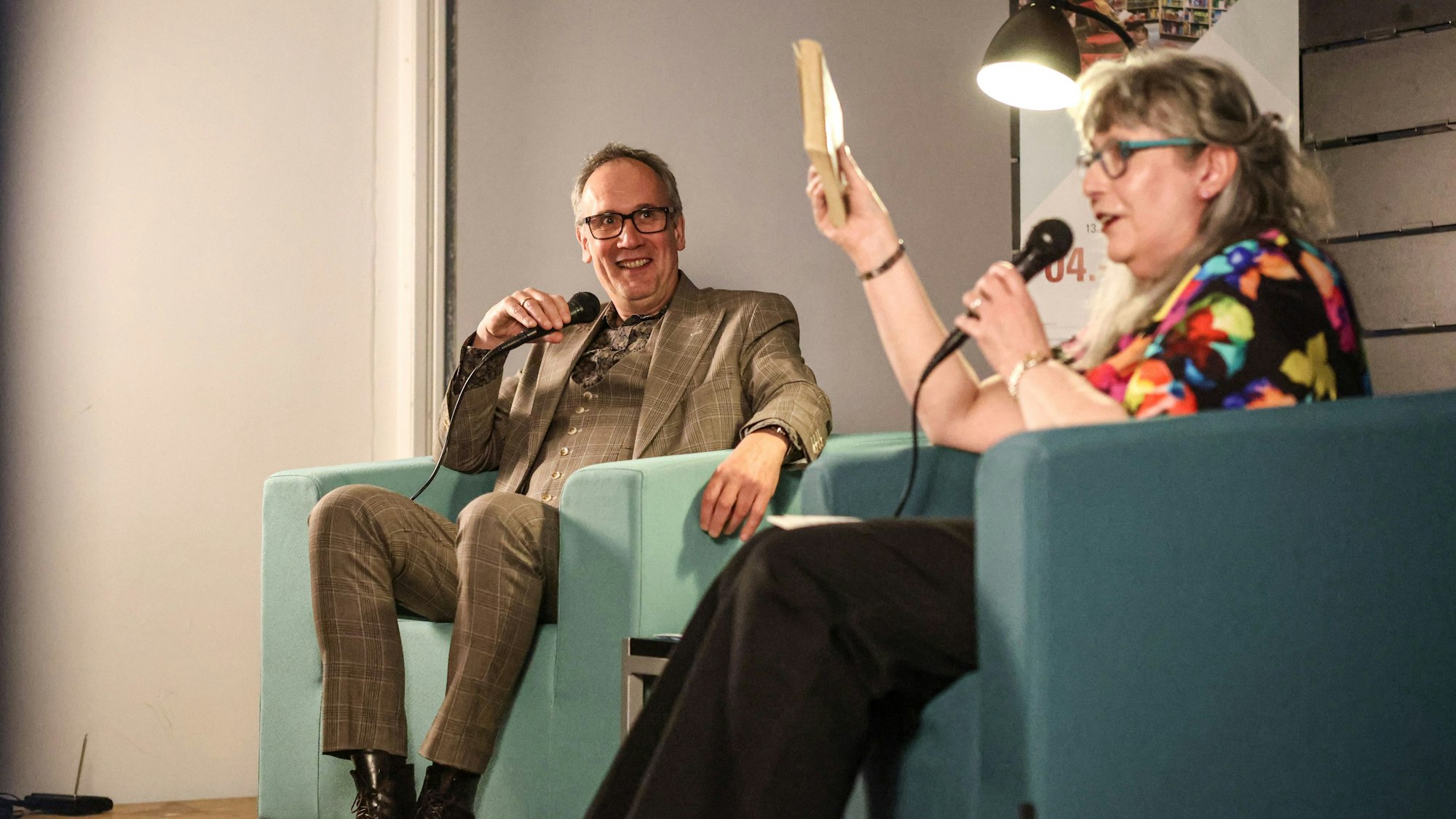 Volker Kutscher eröffnet die 13. Leverkusener Buchwoche