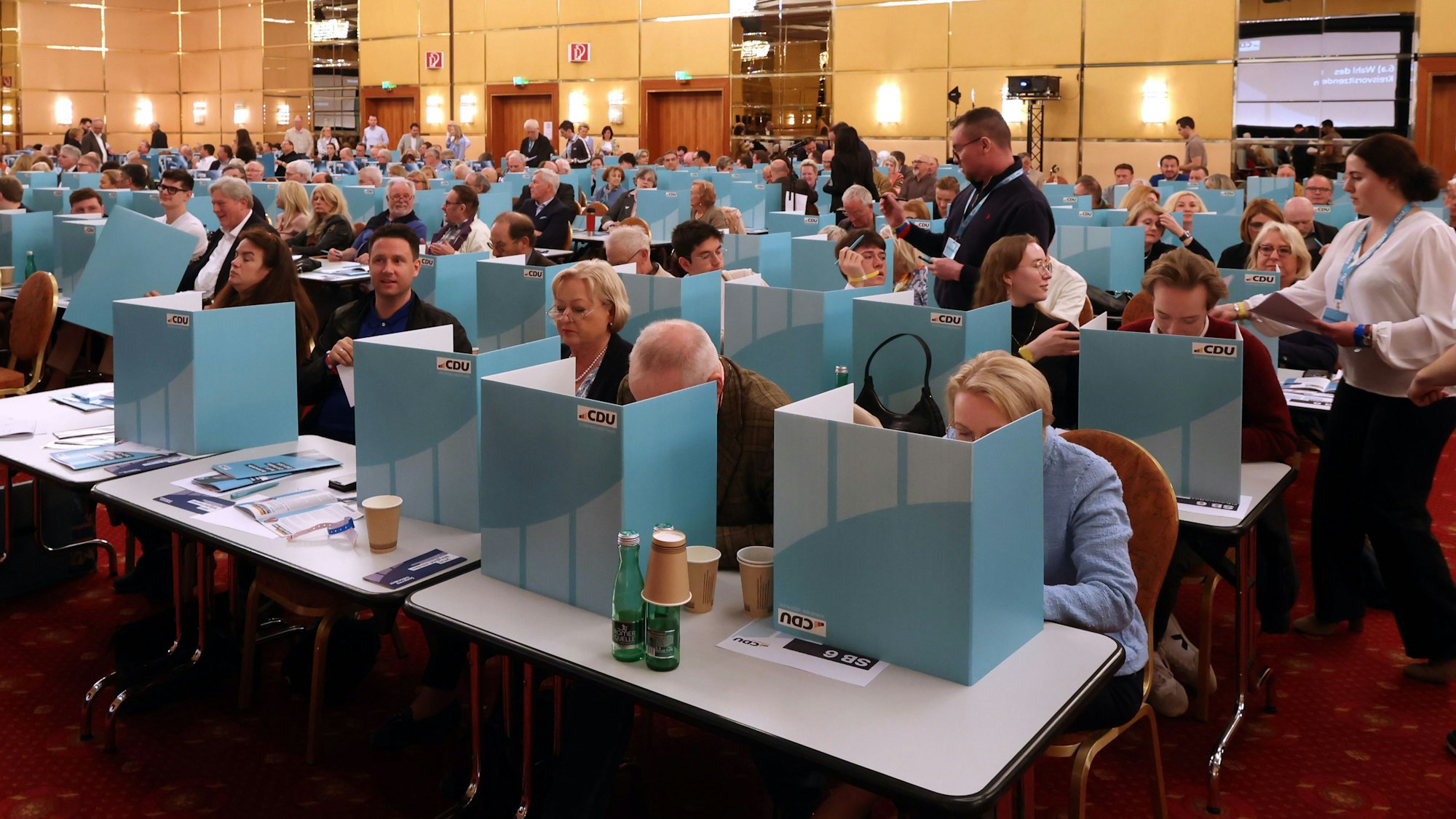 Der Kreisparteitag der CDU Köln in der Messe.