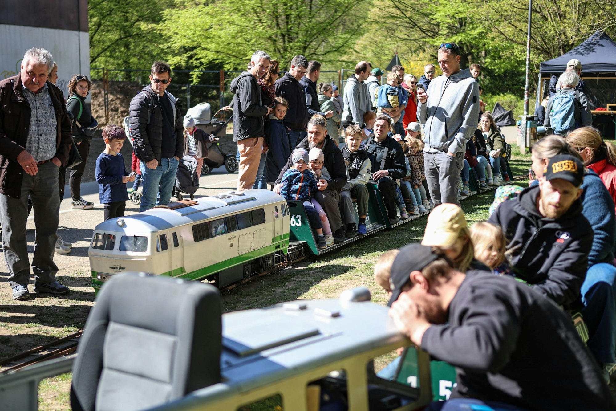 Lokomotiven im Stadtpark