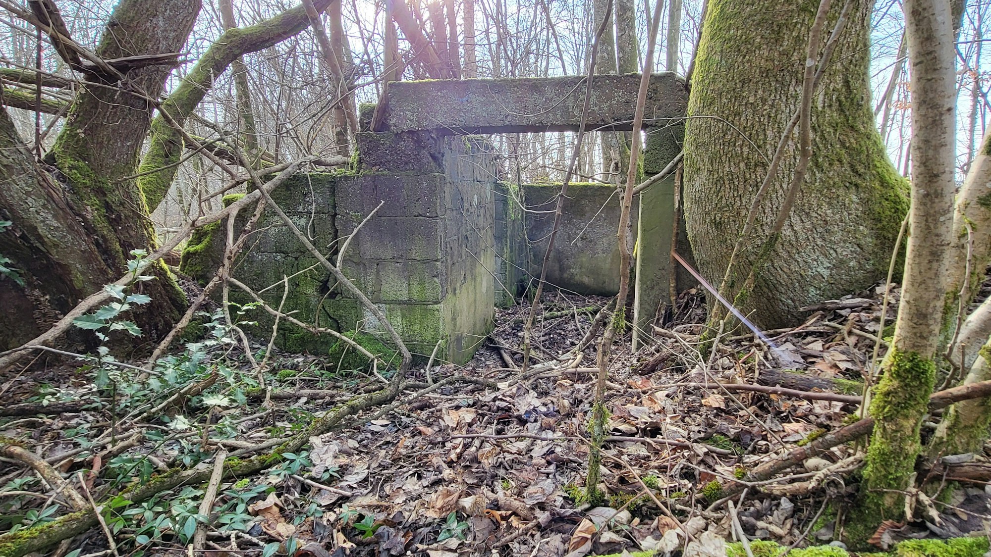 Der Zugang zu einem Raum ist noch zu erkennen.