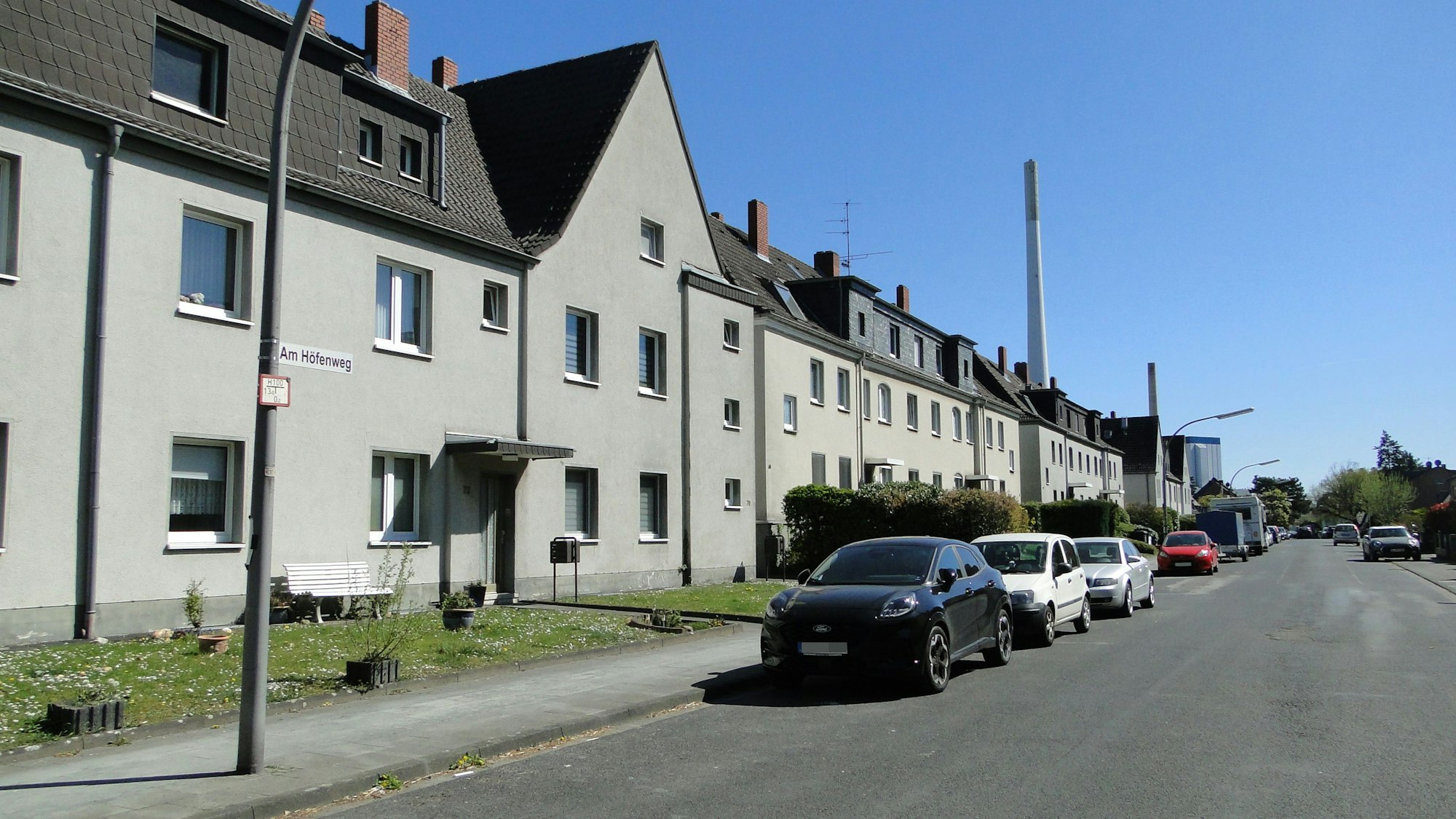 Mietshäuser aus den 1930er Jahren im Kölner Stadtteil Merkenich.
