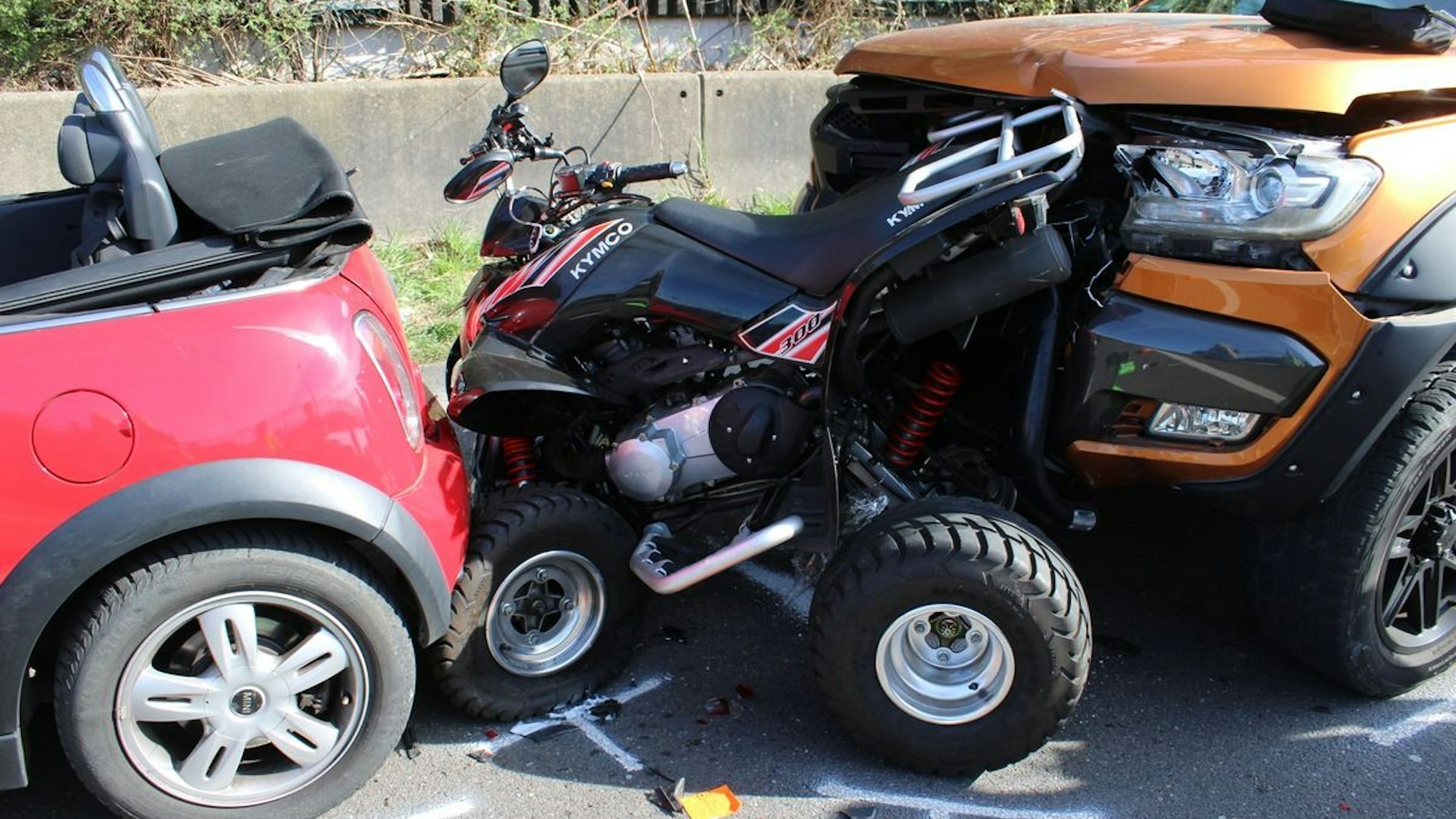 Auffahrunfall mit vier beteiligten Fz. Polizei Wermelskirchen