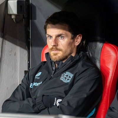 Jonas Hofmann ist aktuell häufig auf der Bank zu finden