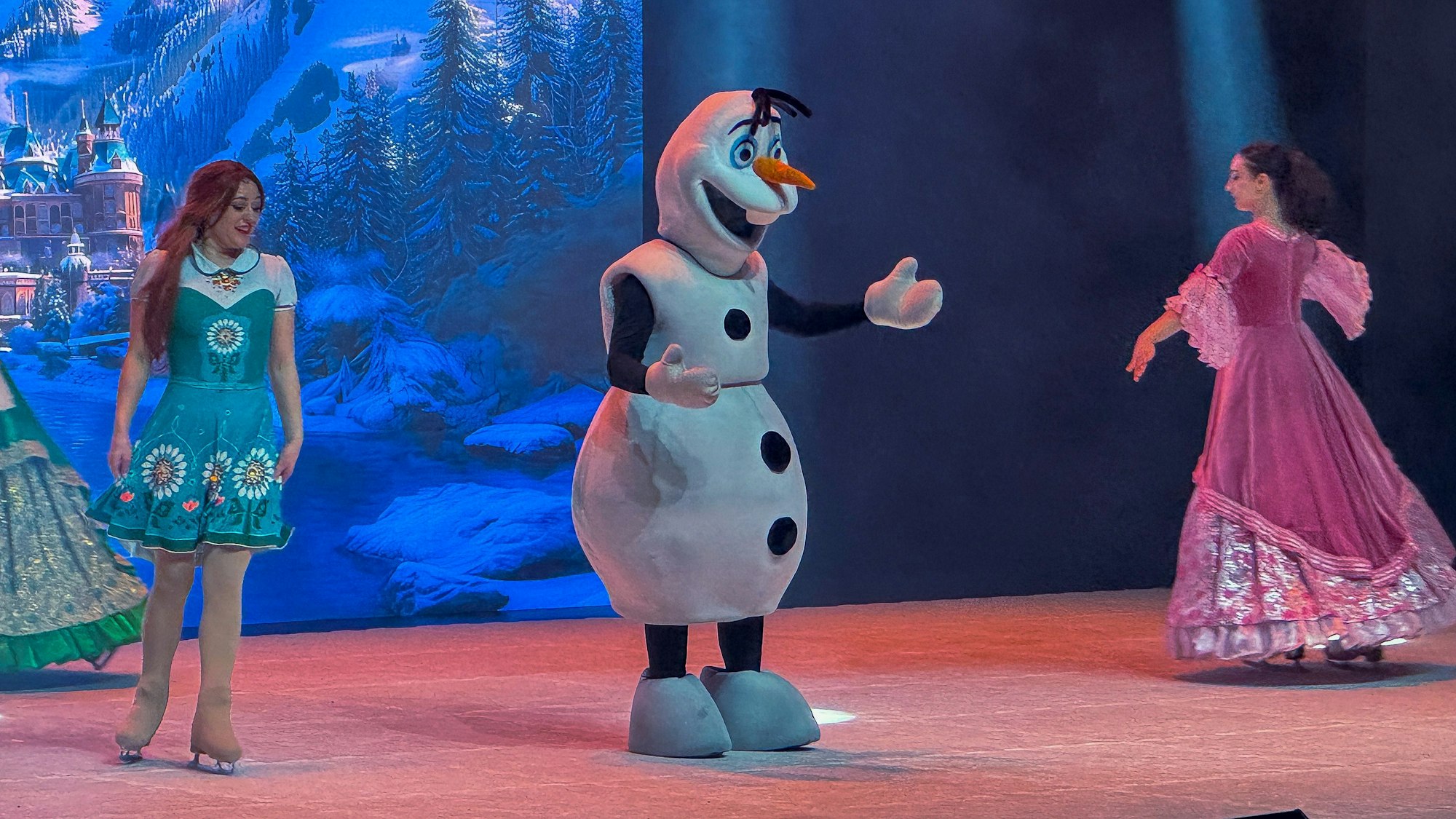 Darsteller auf Bühne