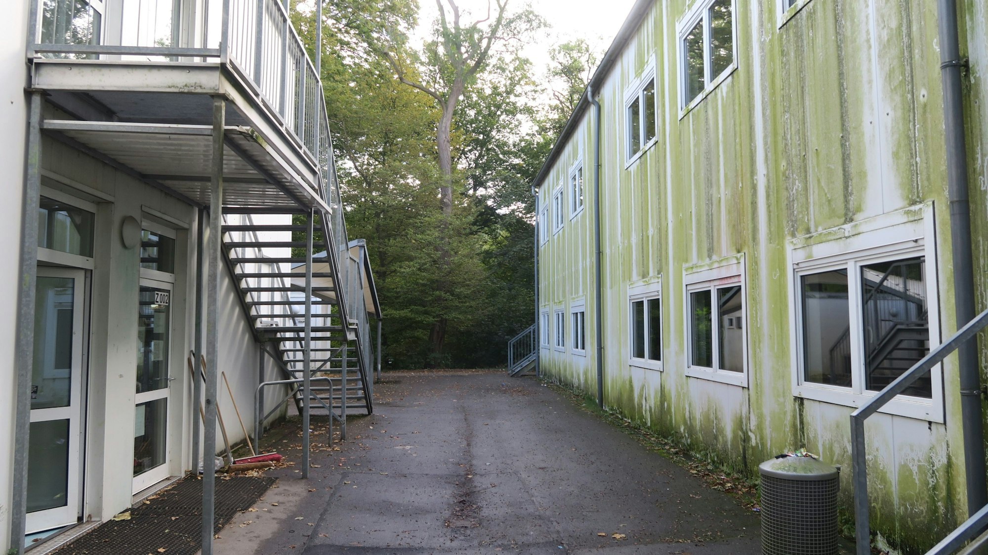Am Standort der Container-Klassen der „Villa Hügel“ wird der Erweiterungsbau für die Gesamtschule entstehen.